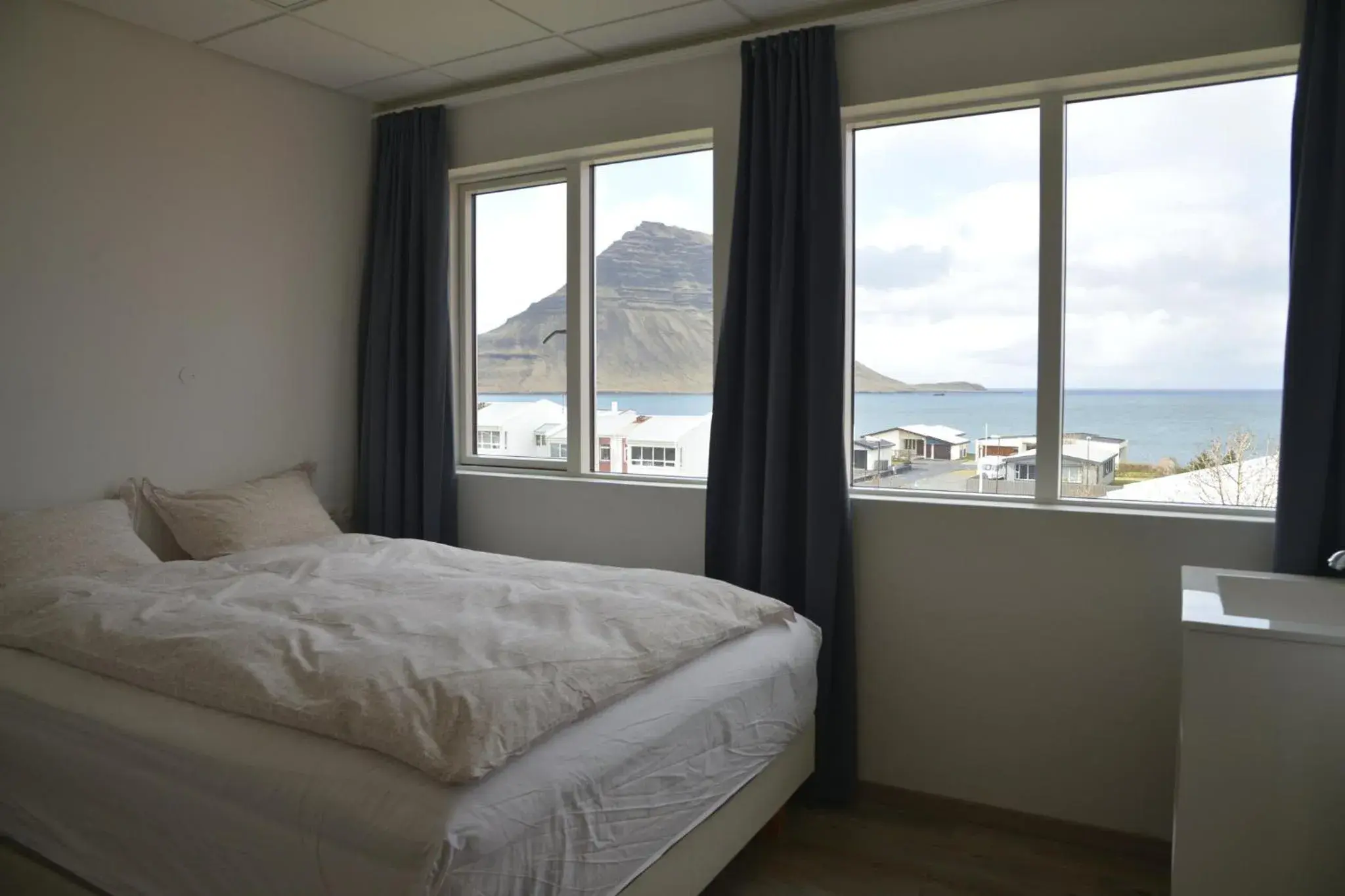 Double Room with Private Bathroom in The Old Post Office Guesthouse Double Room with Private Bathroom in The Old Post Office Guesthouse