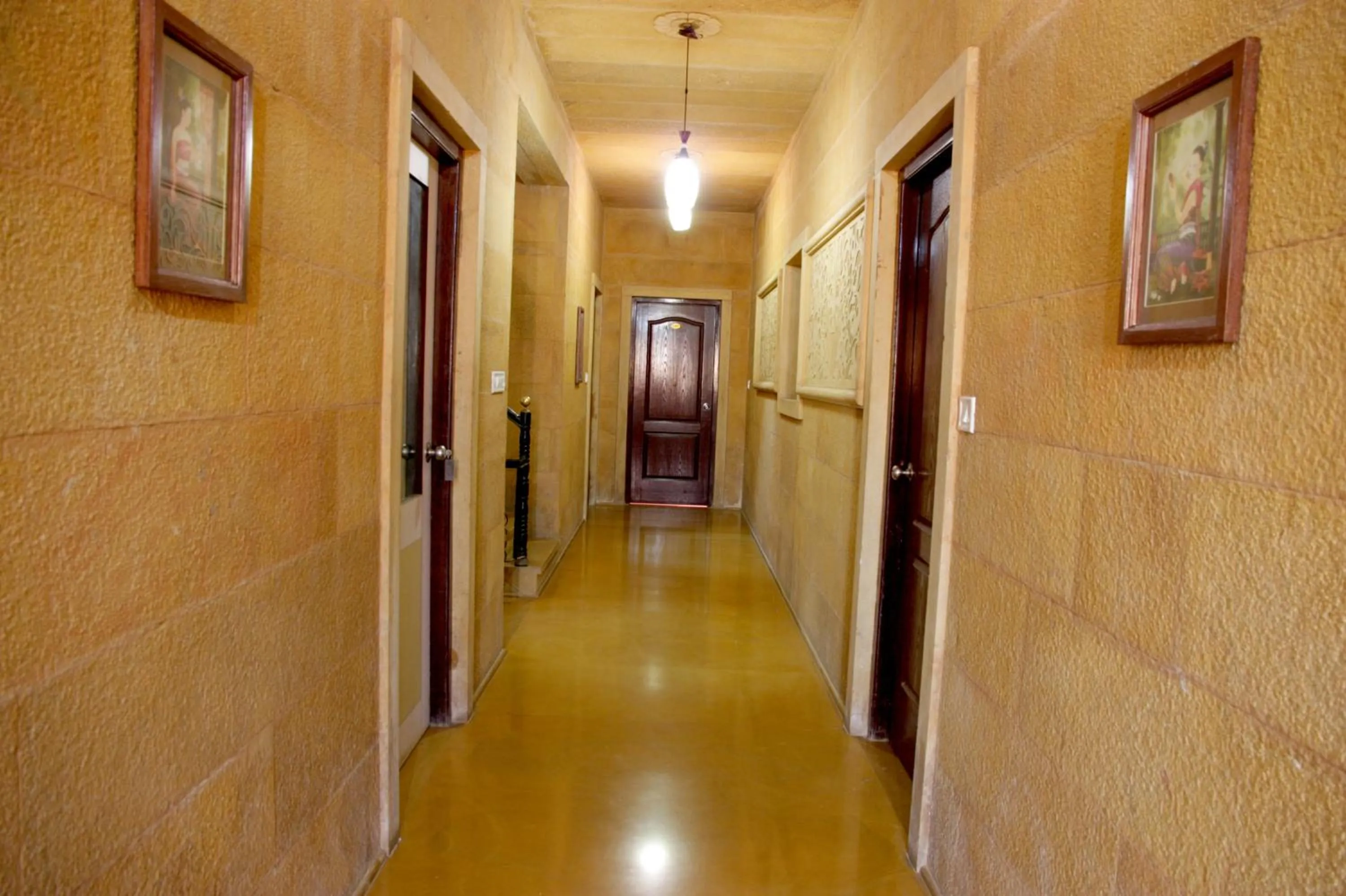 Facade/entrance in Hotel Sanjay Villas