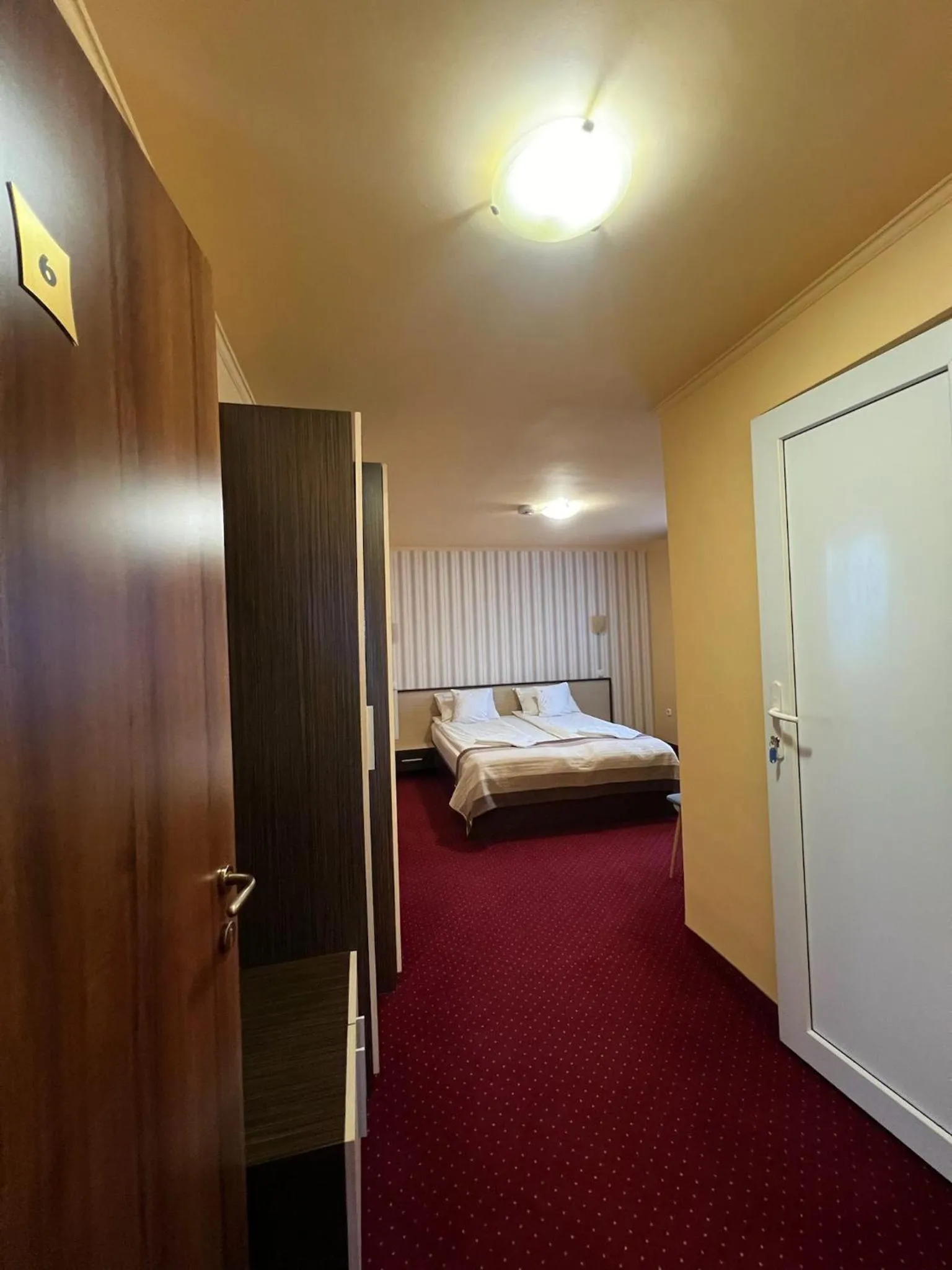 Photo of the whole room, Bed in Vila Carlos