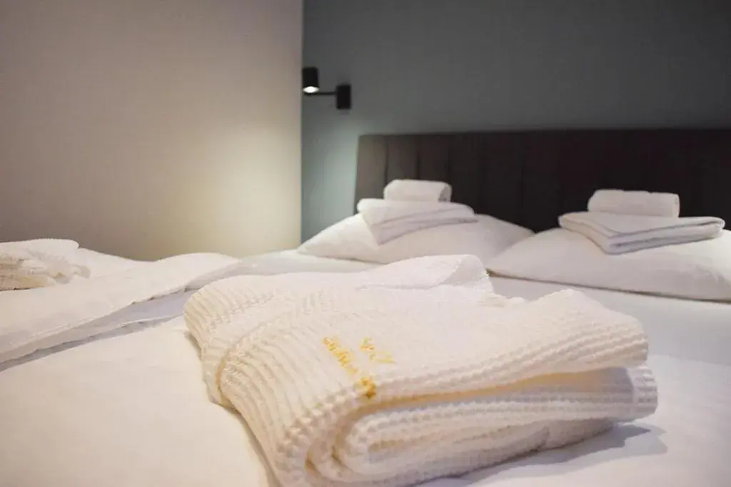 Family Suite in Hotel Kraljevi Čardaci Family Suite in Hotel Kraljevi Čardaci