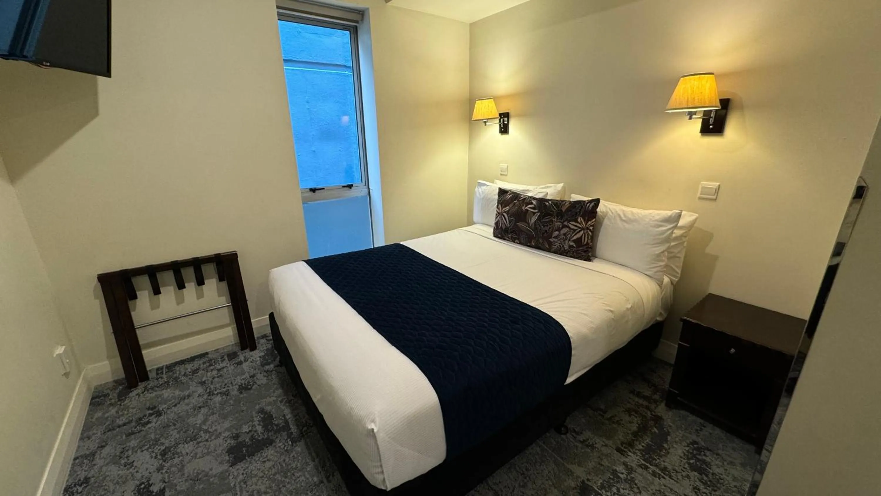 Bed in Trinity Hotel