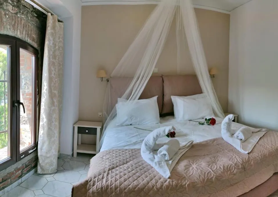 wedding in Blue Star 2