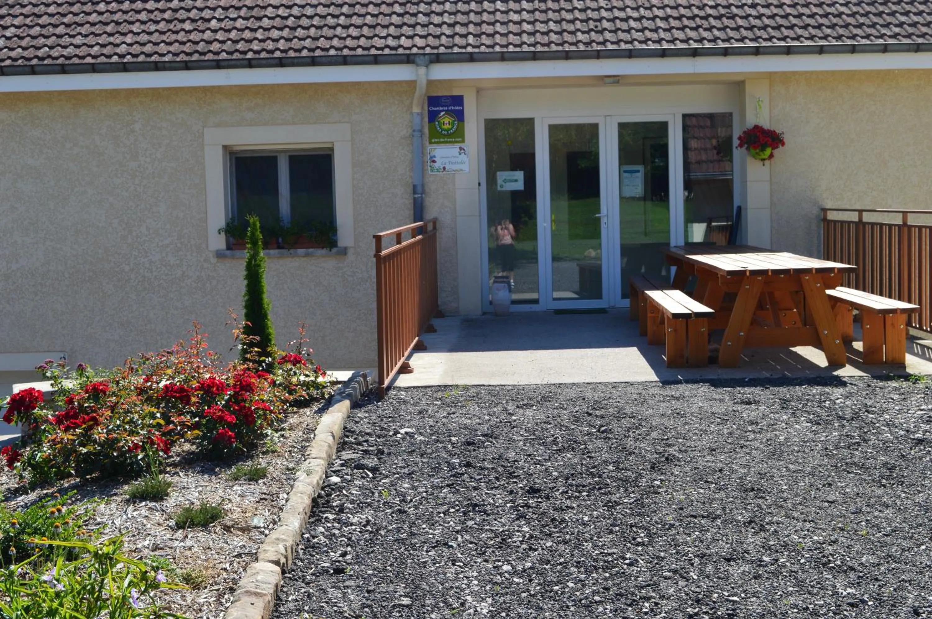 Facade/entrance in Chambres d'hôtes La Trottelée