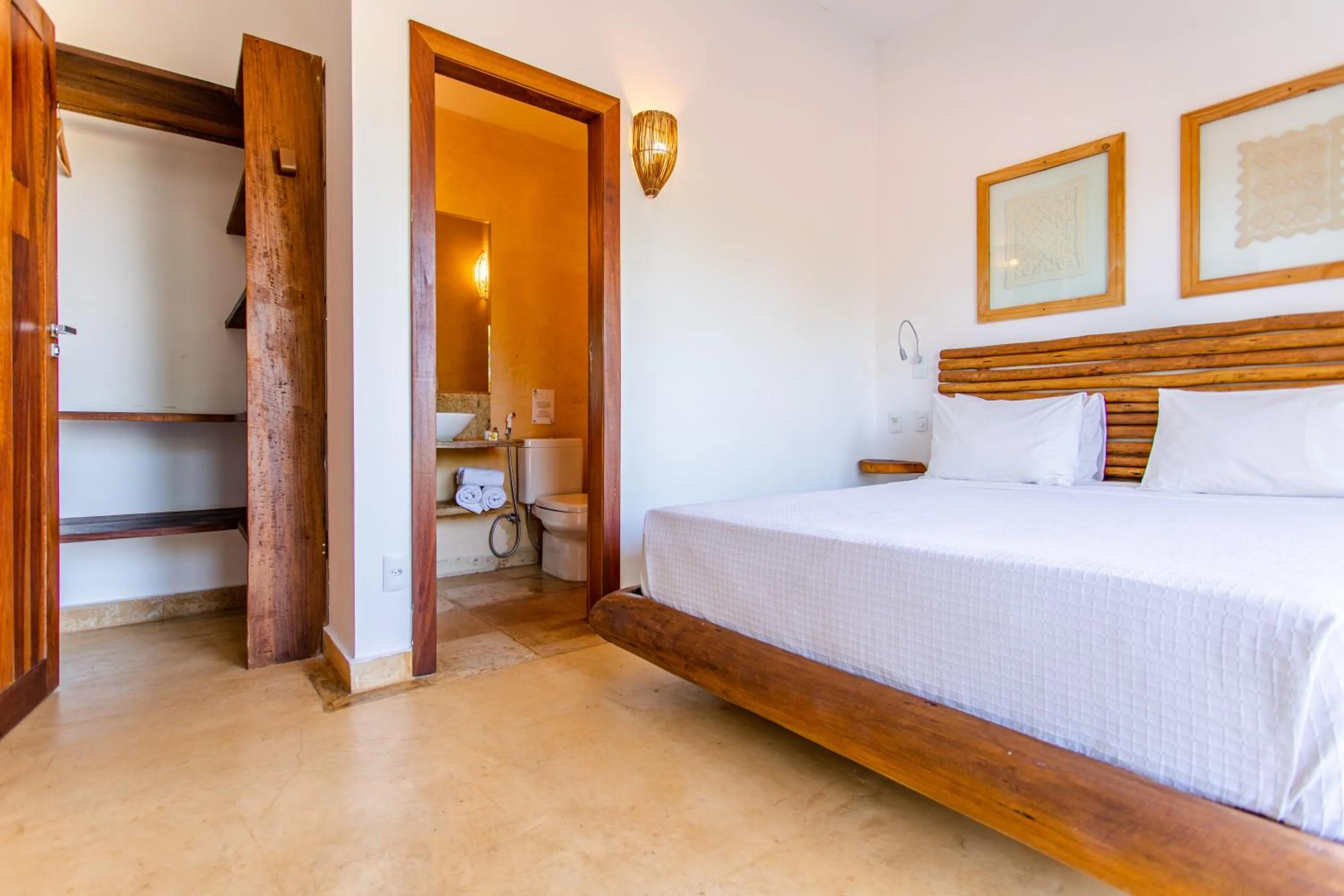 Bed in CasaLô Hotel