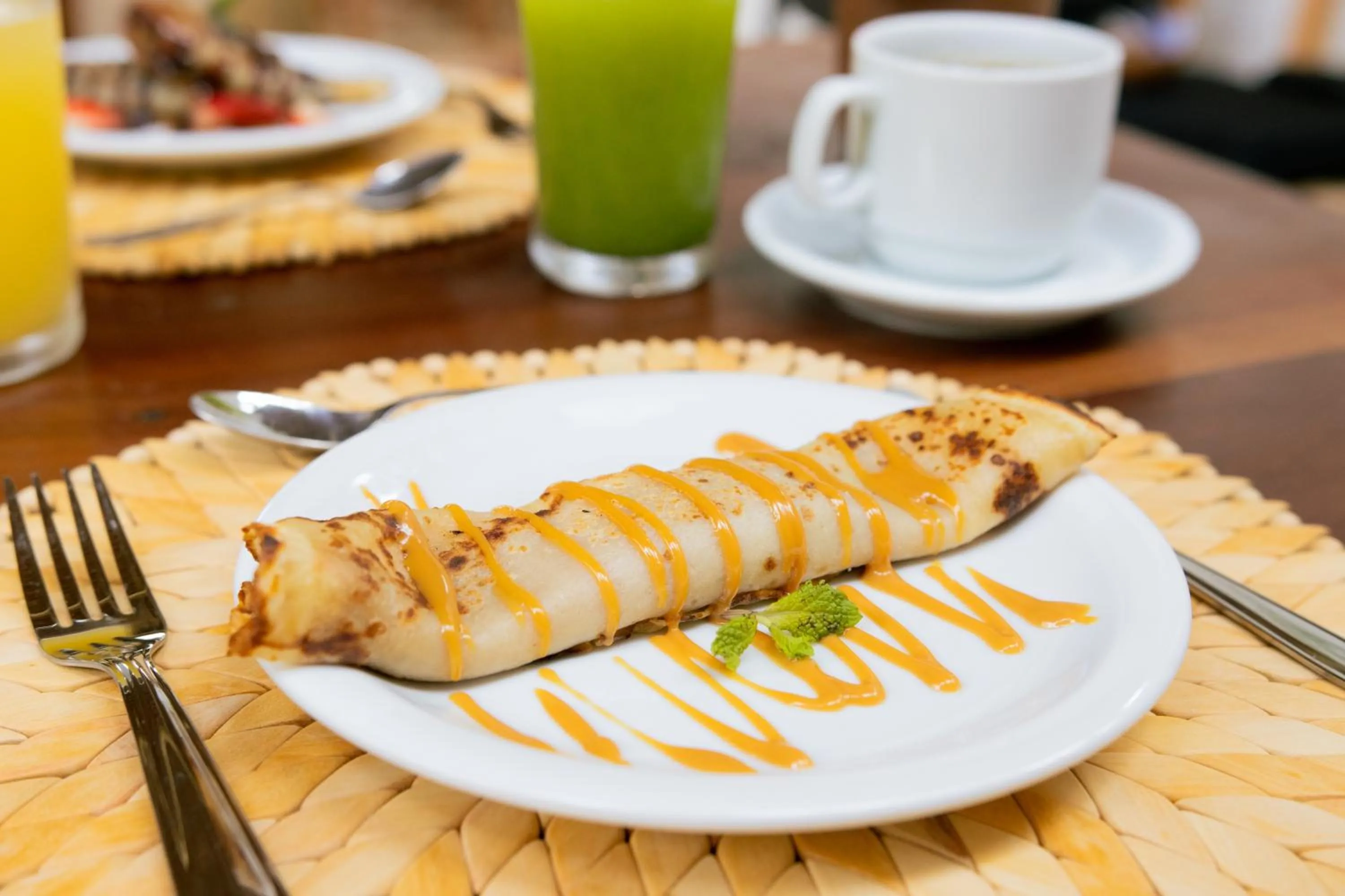 Food and drinks in CasaLô Hotel