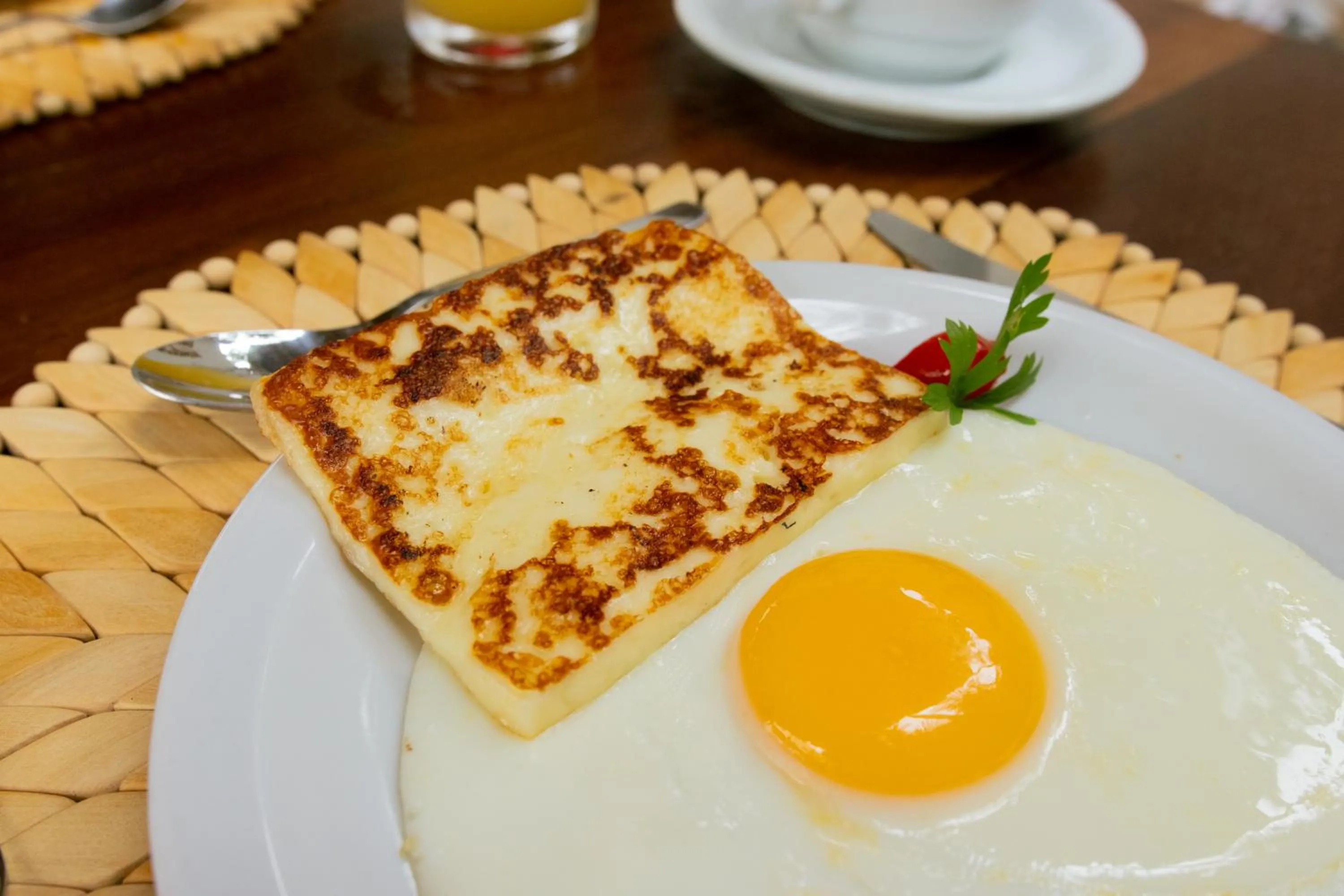 Food and drinks in CasaLô Hotel