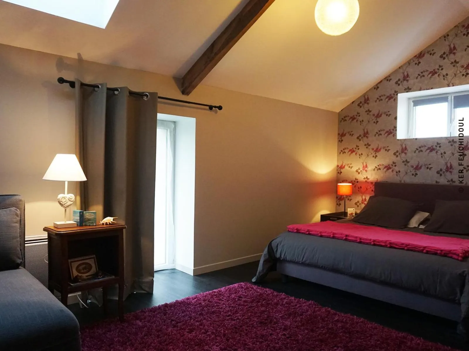 Photo of the whole room, Bed in Ker Feuchidoul