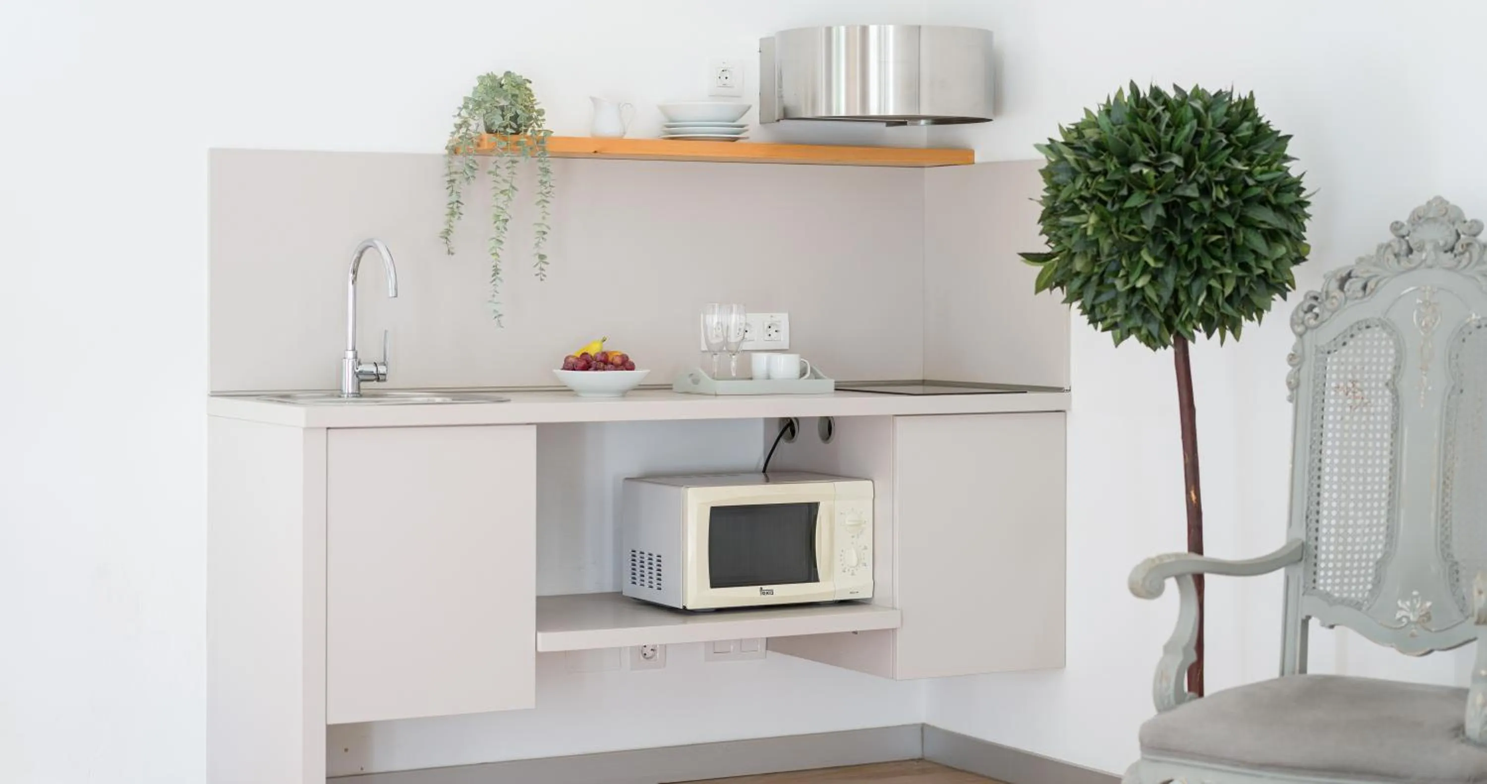 kitchen in Bed and Chic