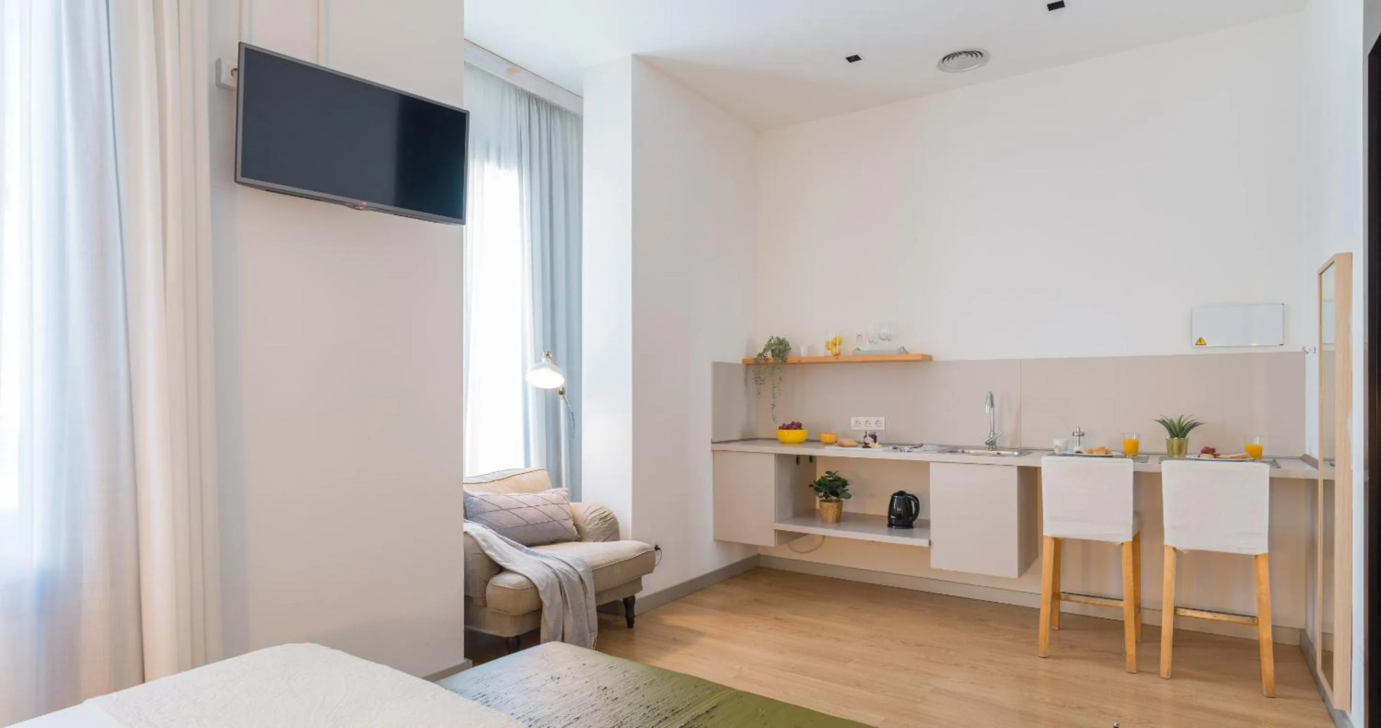 Kitchen or kitchenette in Bed and Chic