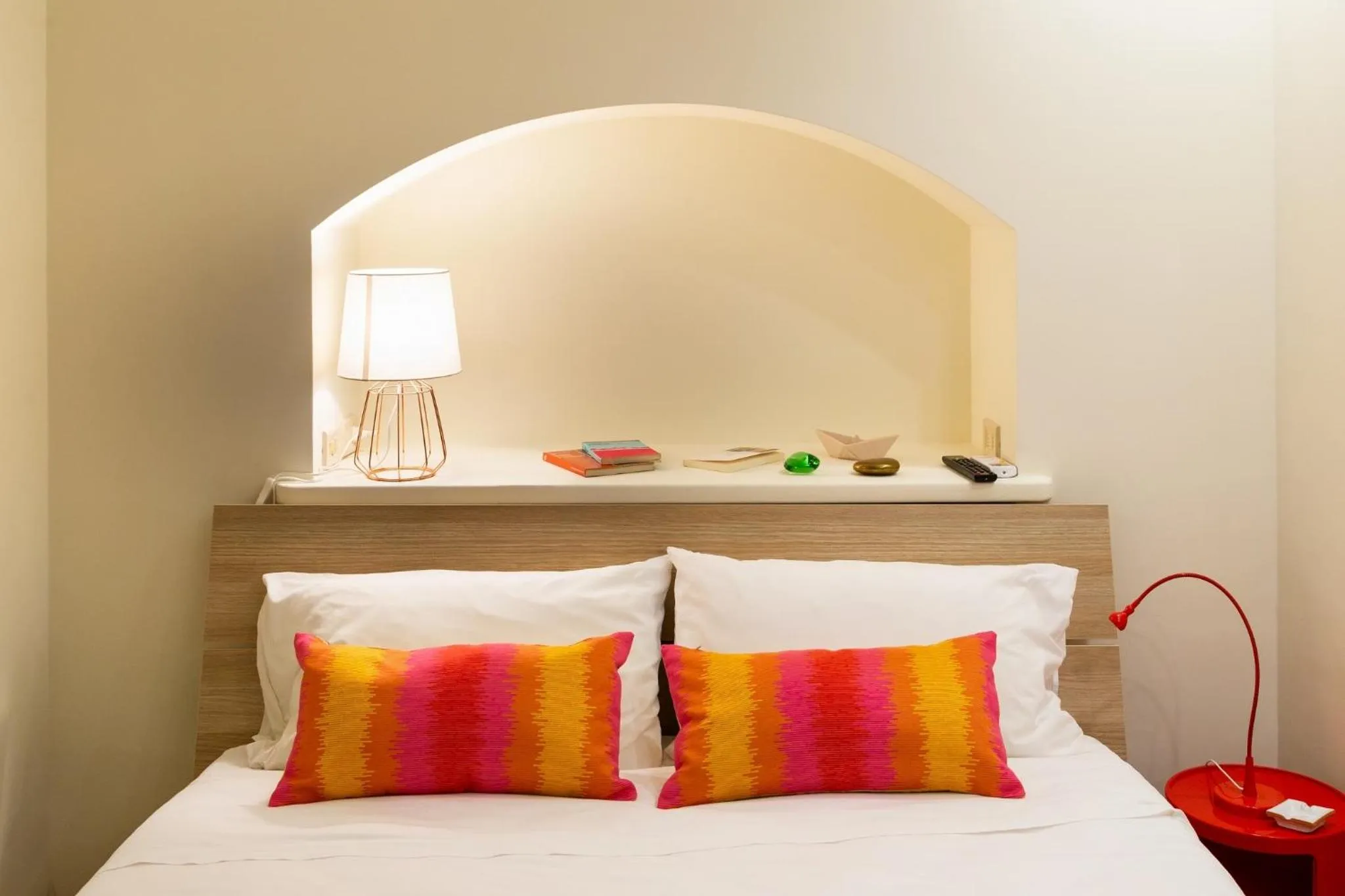 Bedroom, Bed in Barù in Chiaia