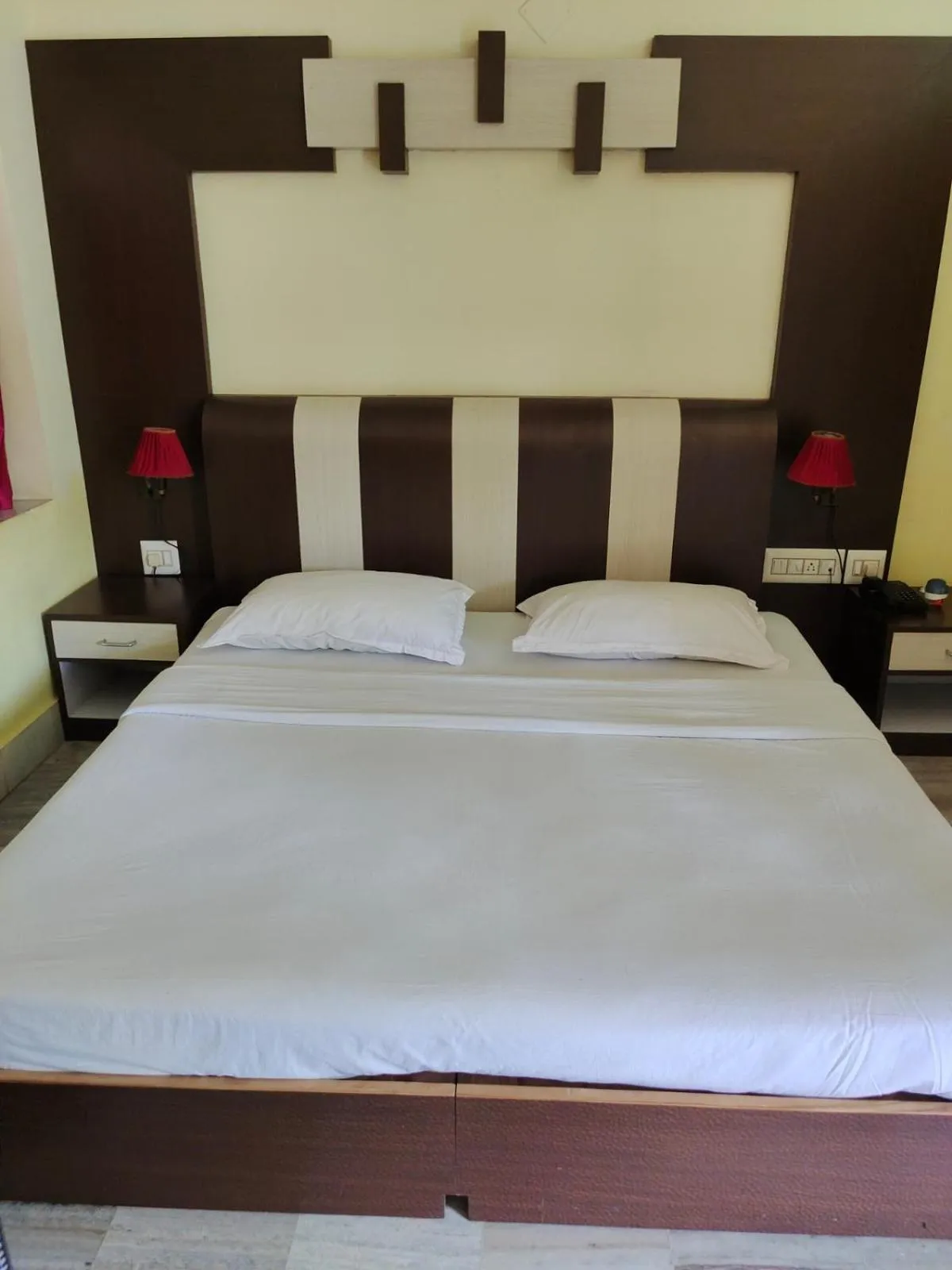 bunk bed, Bed in Hotel Gandhara