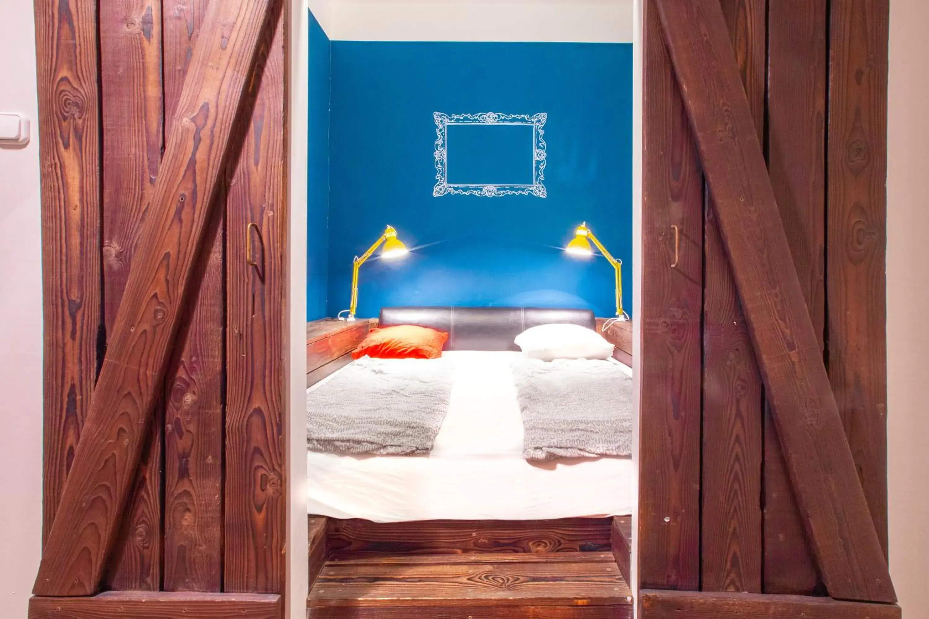 Hedonist Lodge Hedonist Lodge