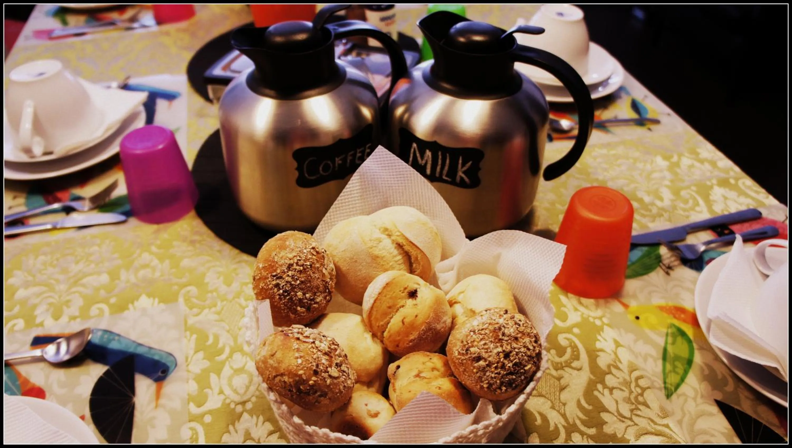 Coffee/tea facilities in Hostel Gaia Porto