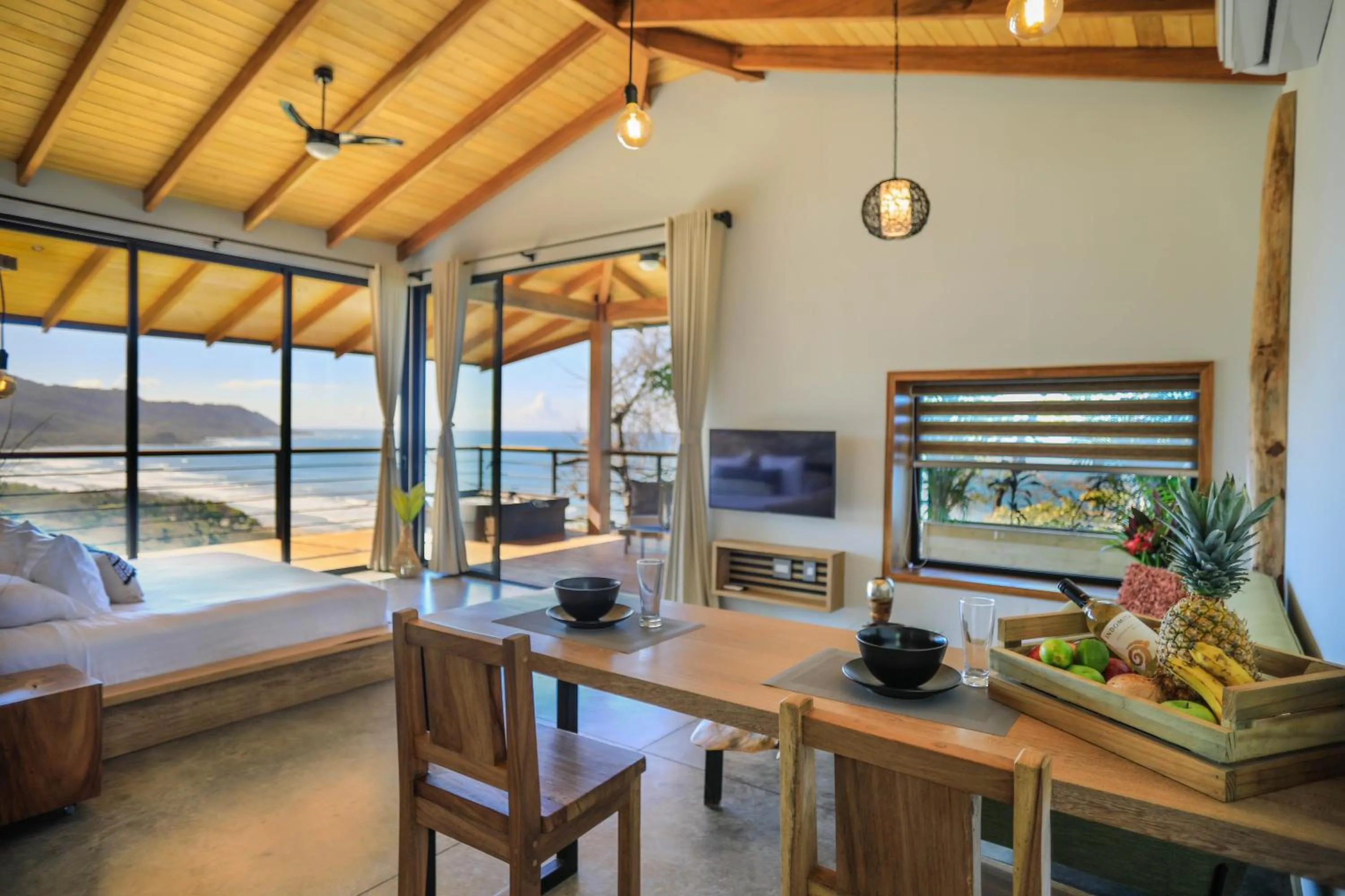 Photo of the whole room, Bed in Vista del Alma Boutique - Adult Only