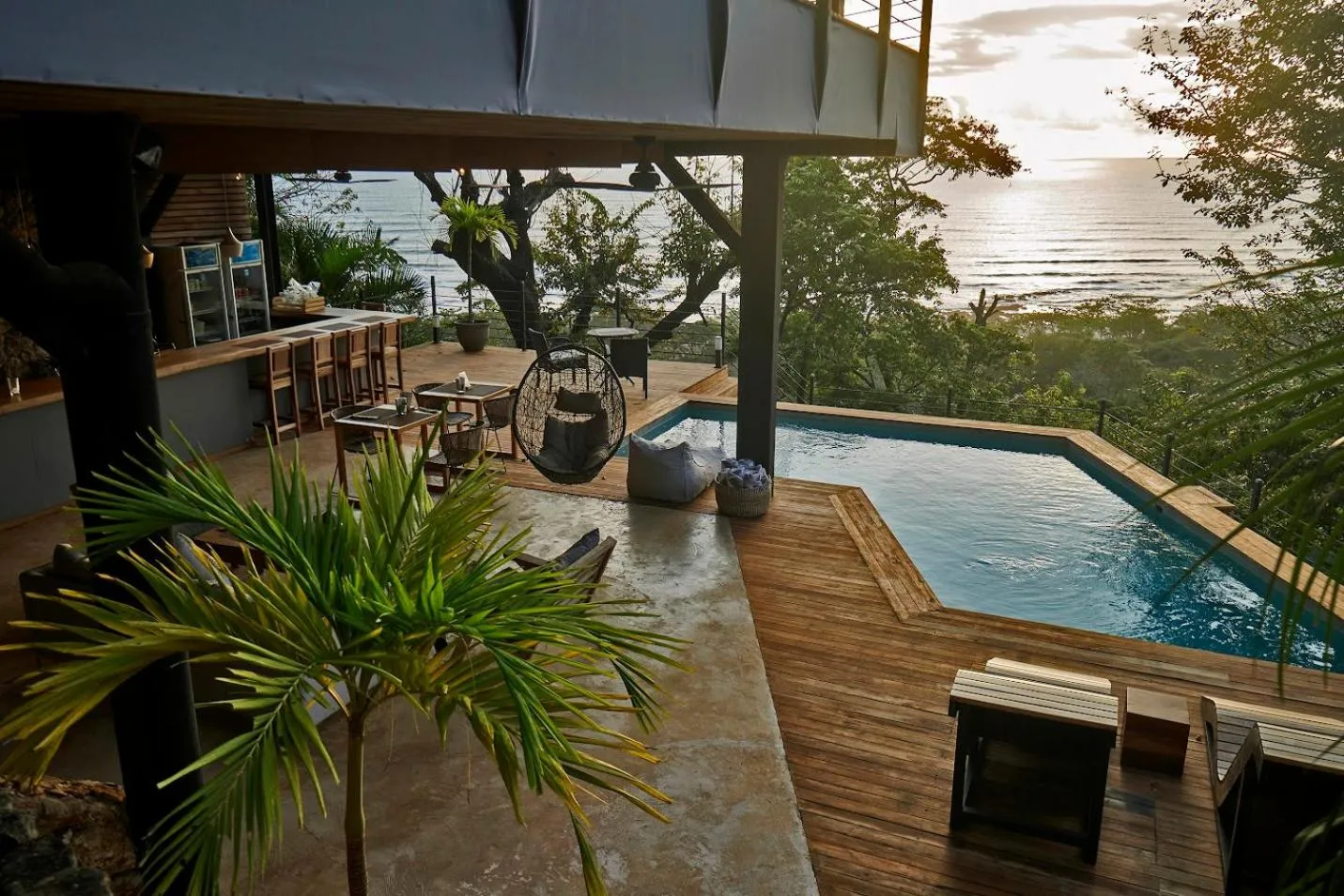 Restaurant/places to eat in Vista del Alma Boutique - Adult Only