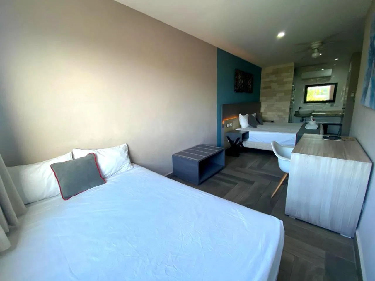 Bed in Illusion Xpress I Attraction Hotel Deluxe