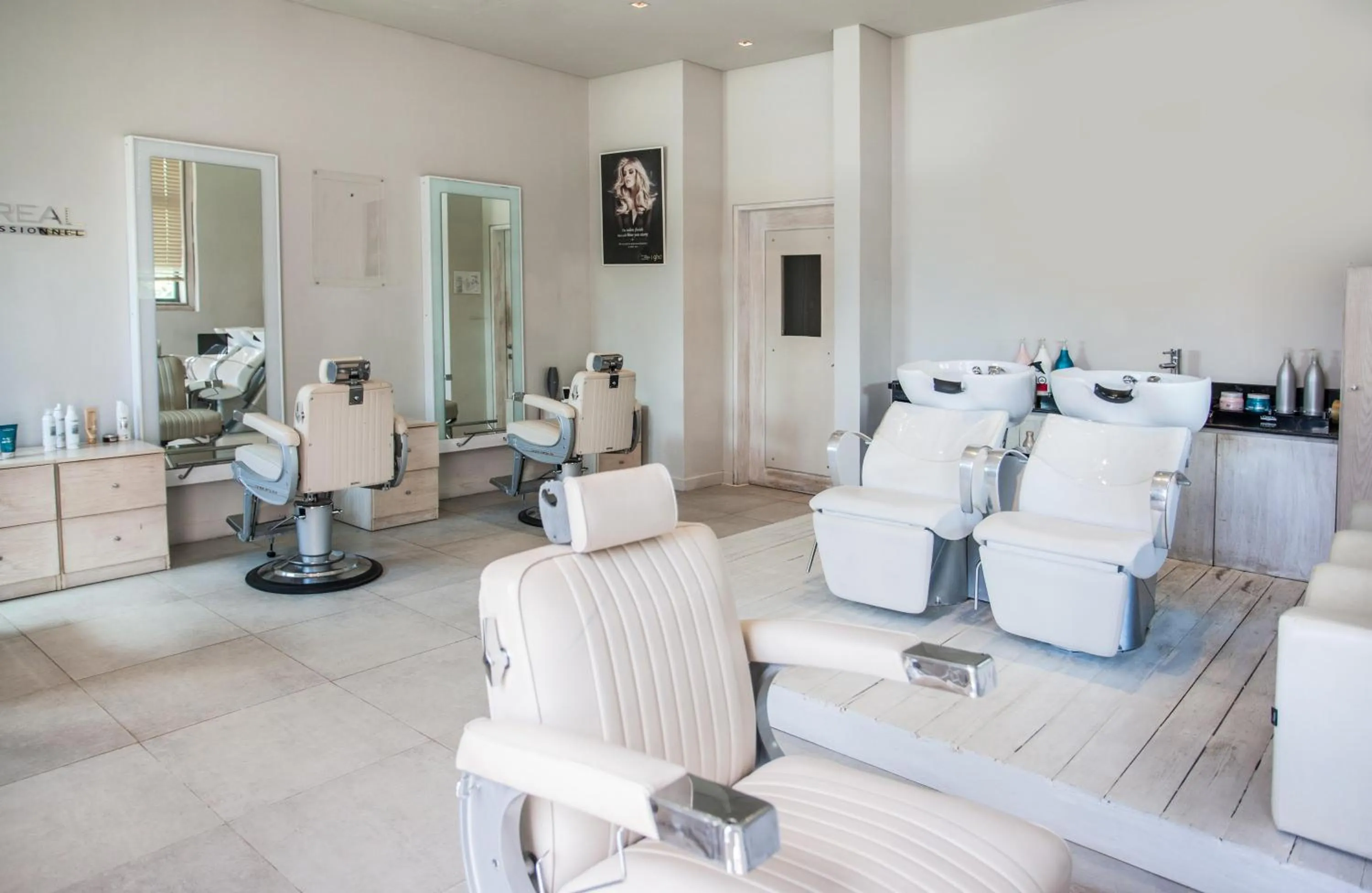 Spa and wellness centre/facilities in Hennessy Park Hotel