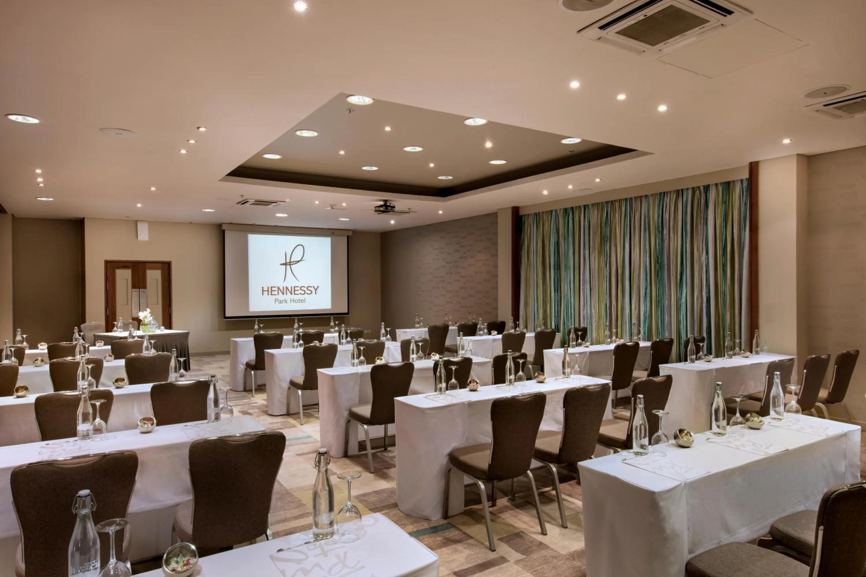 Meeting/conference room in Hennessy Park Hotel