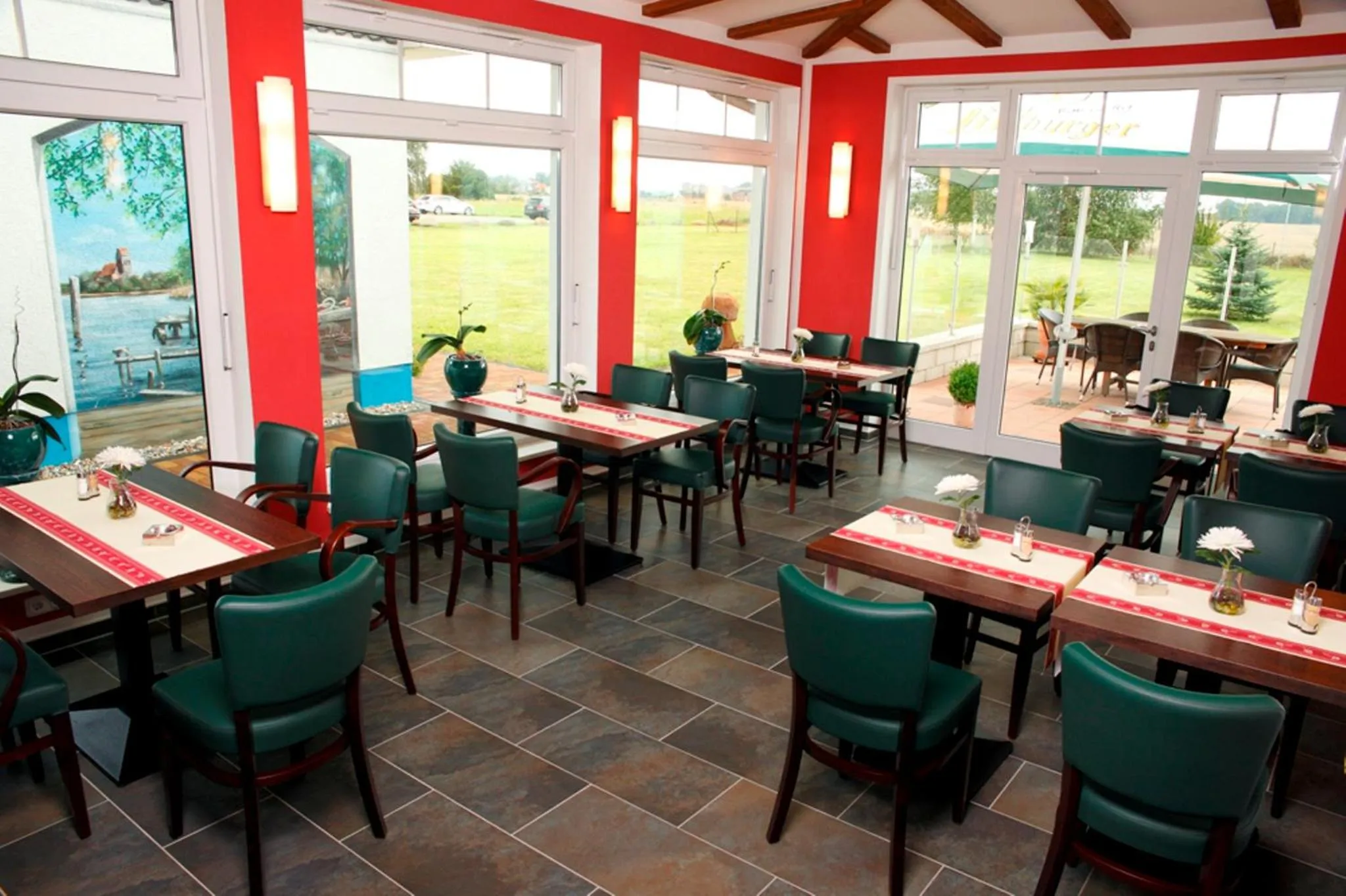 Restaurant/places to eat in Hotel Pommernland