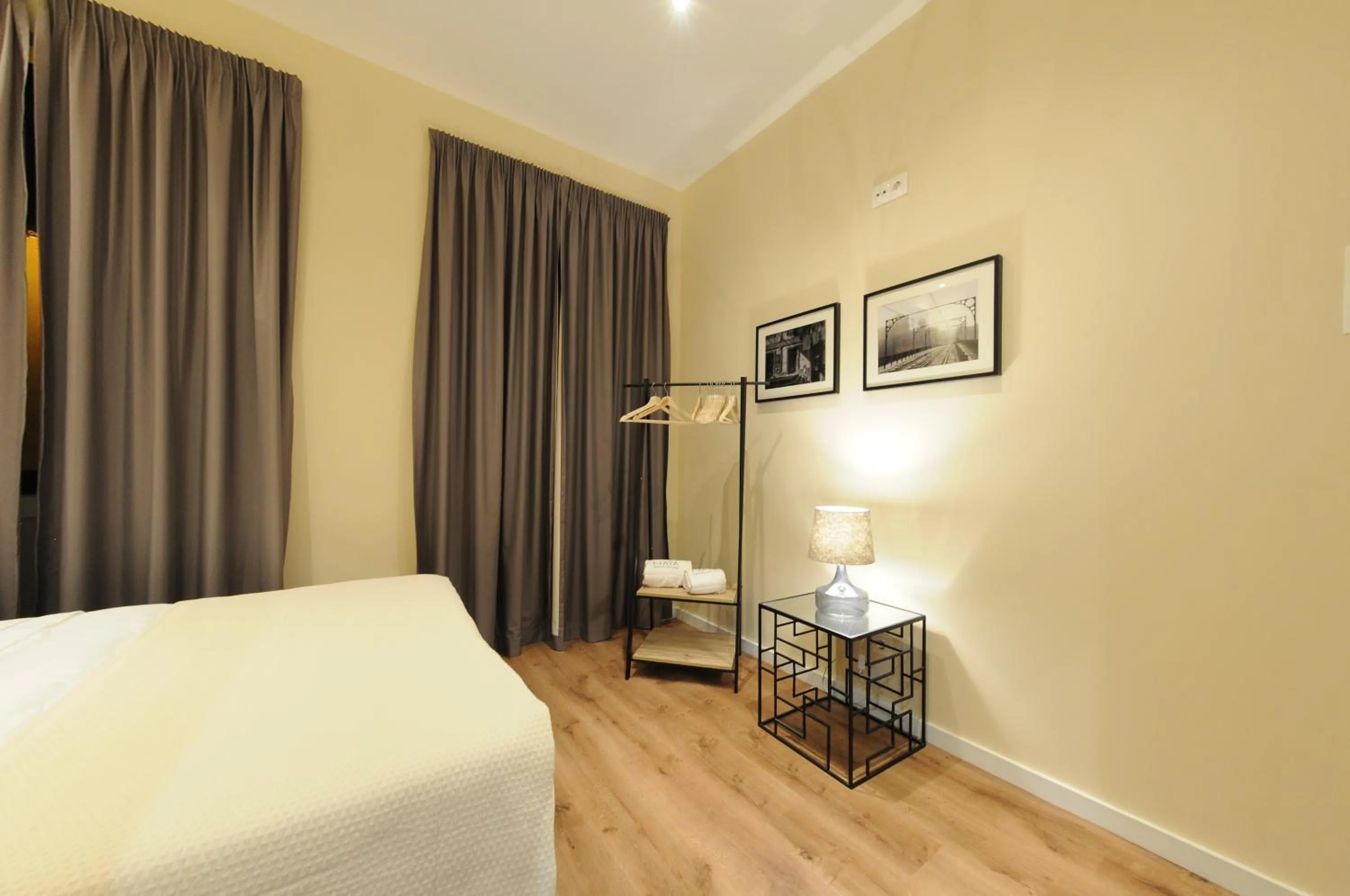 Bed in Naya-Downtown Guesthouse