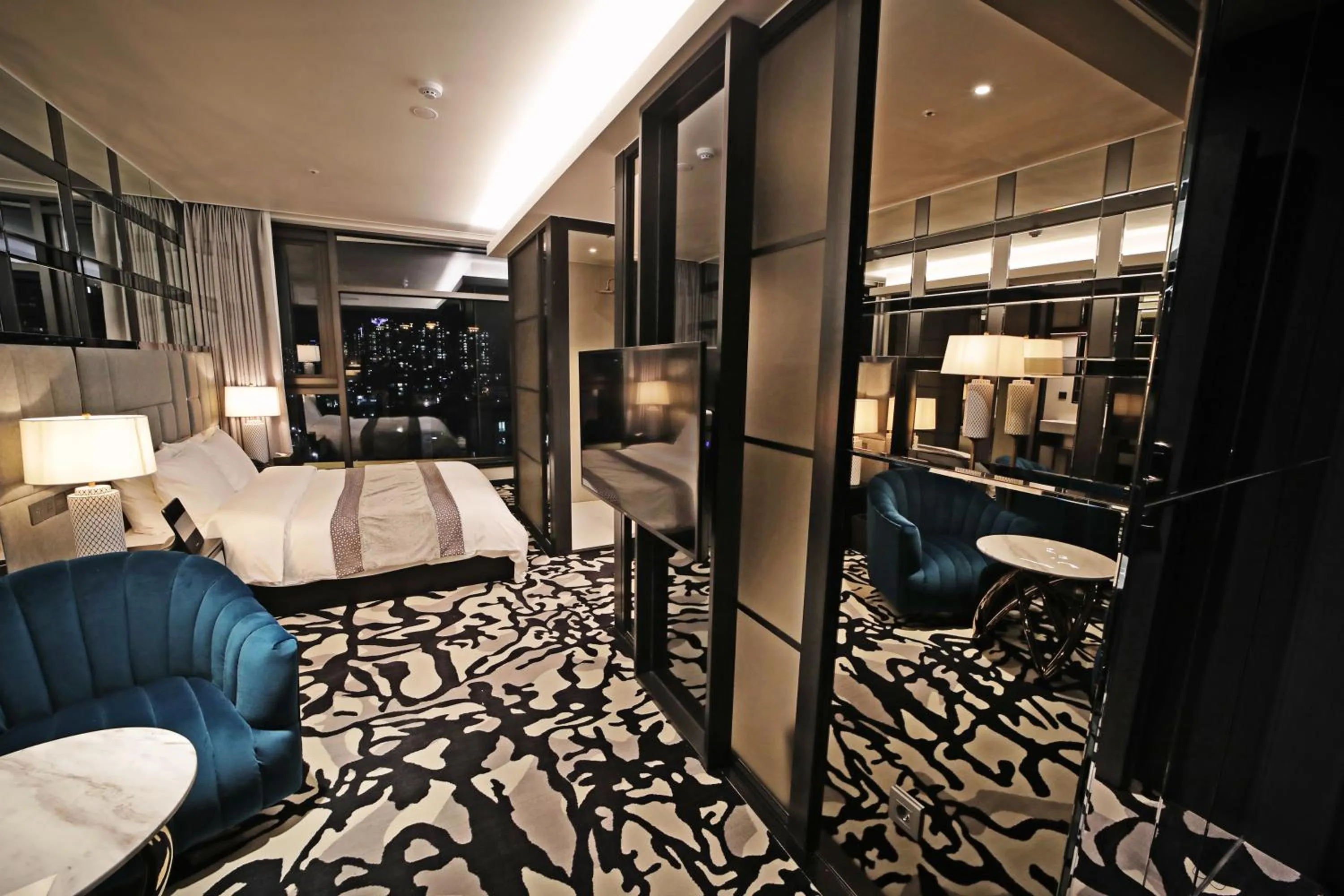 Best Louis Hamilton Hotel Gwangan