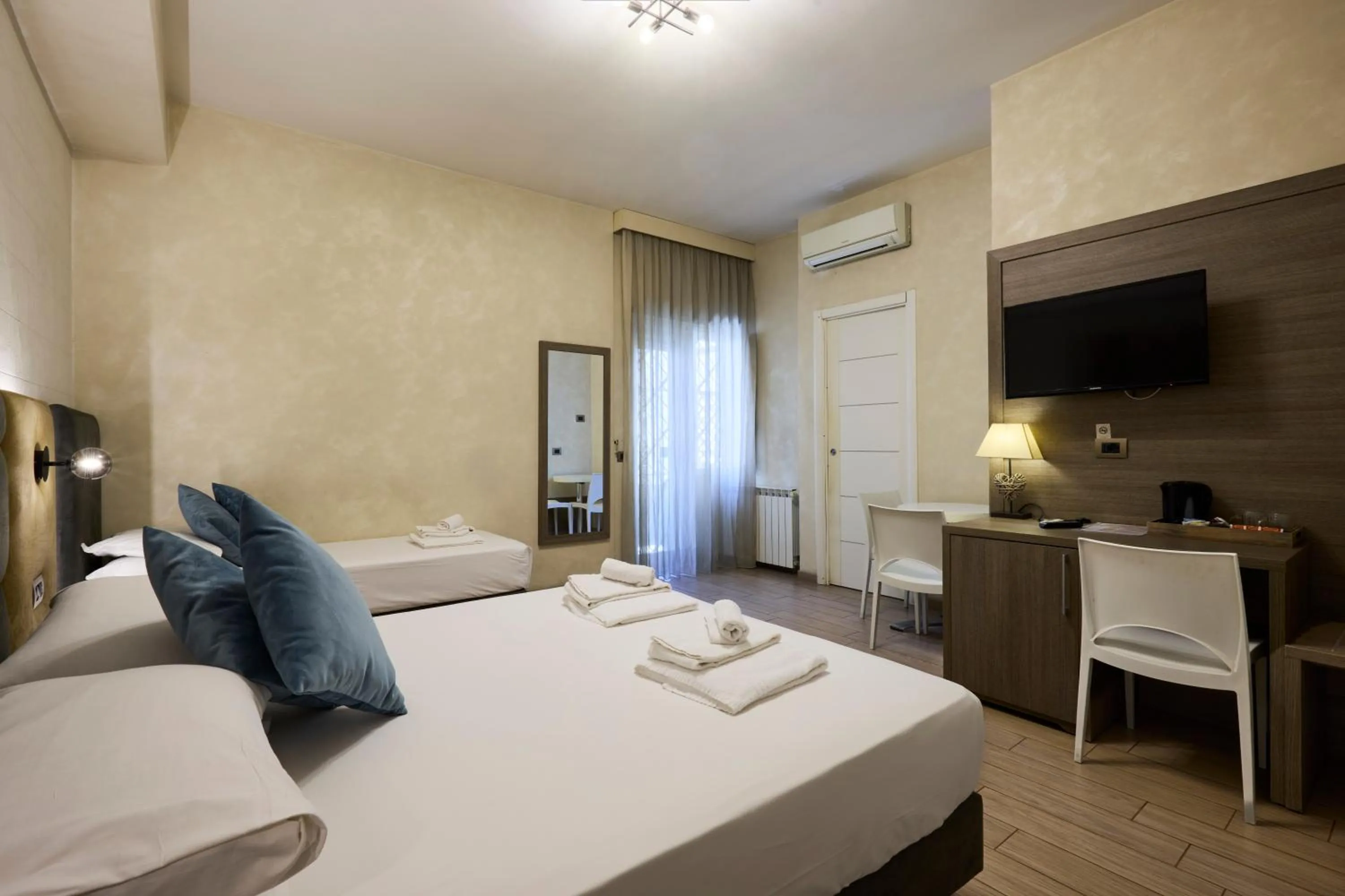 Bedroom, Bed in Relais Tiburtina