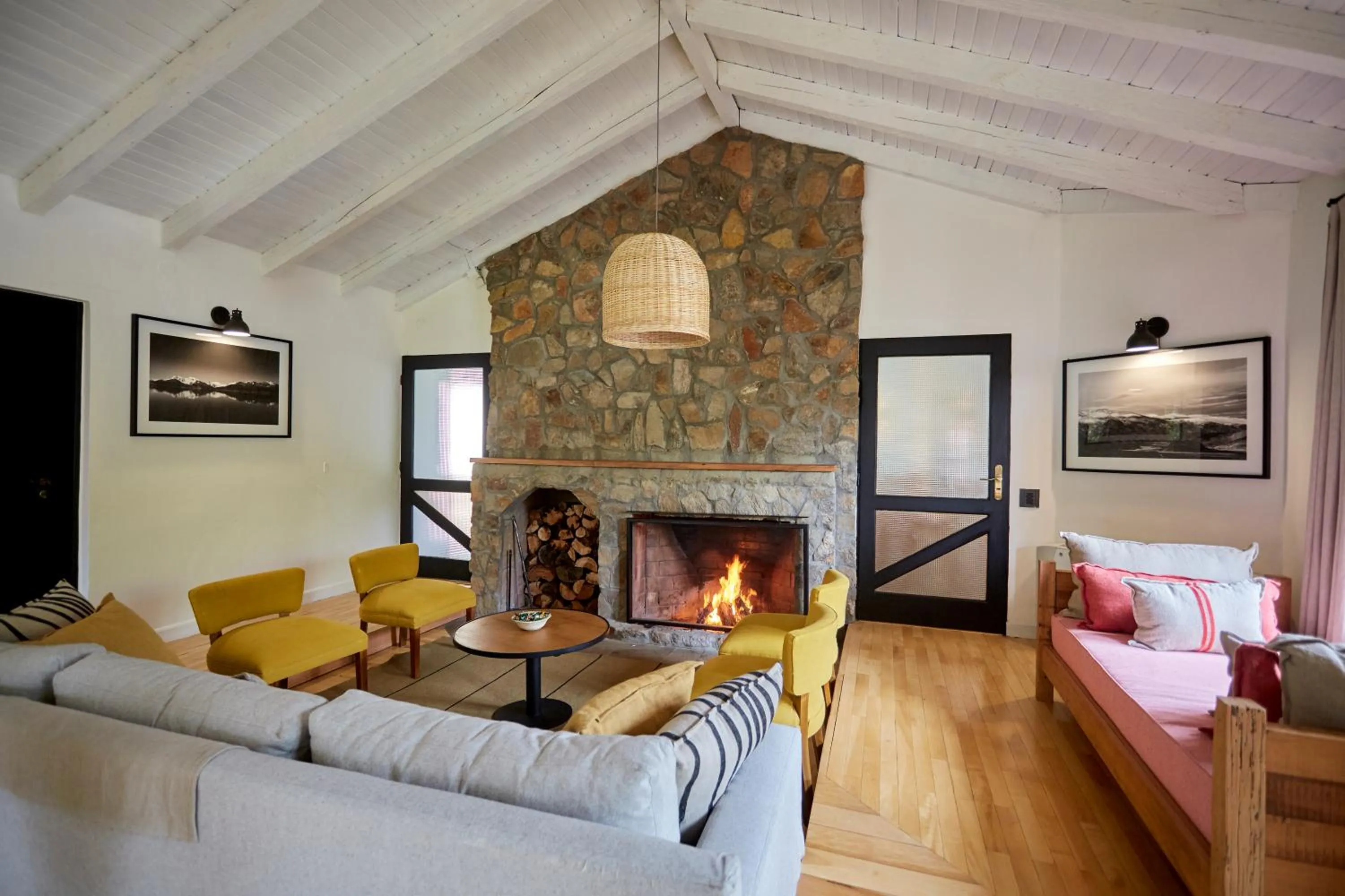 Living room in Hosteria El Puma