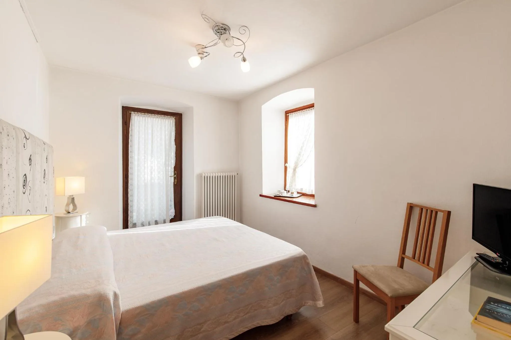 Bed in Albergo Belvedere