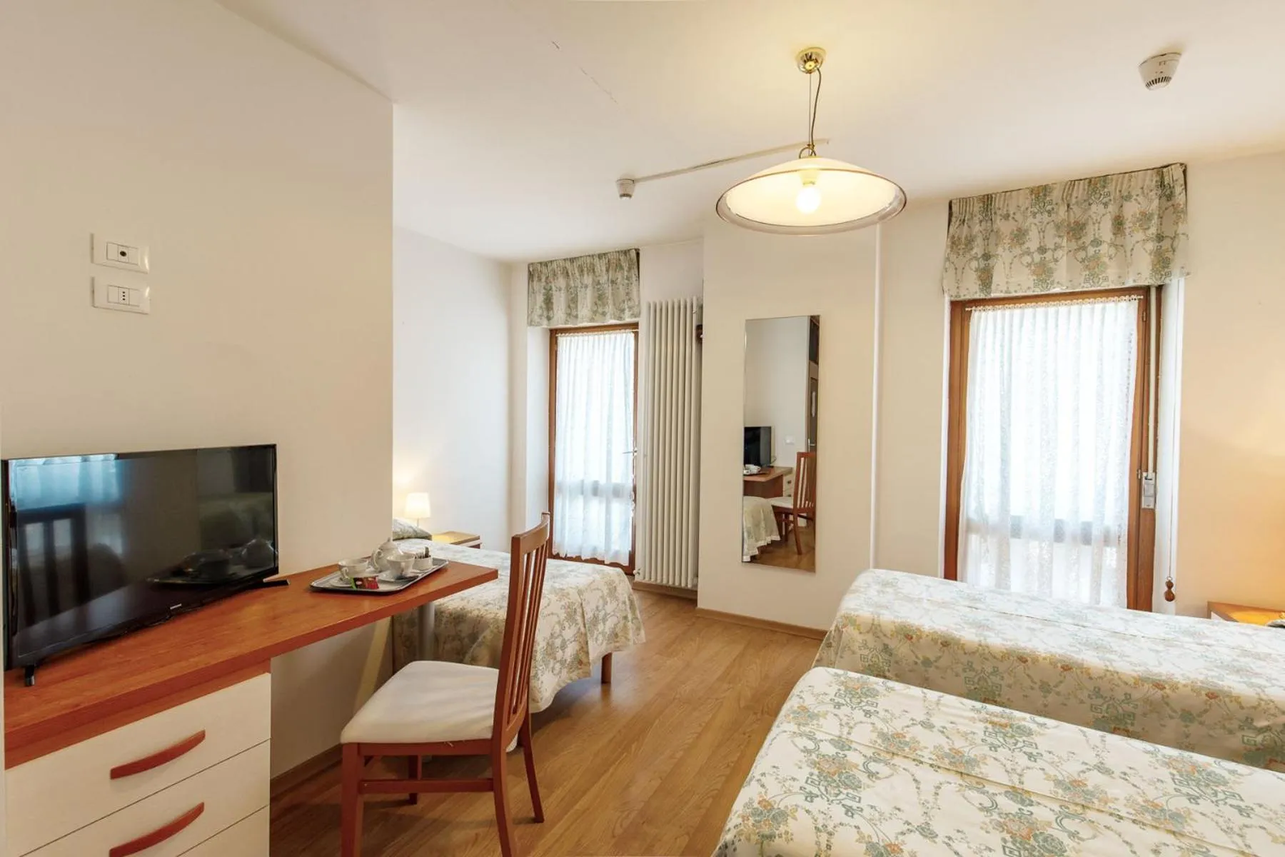 Bed in Albergo Belvedere