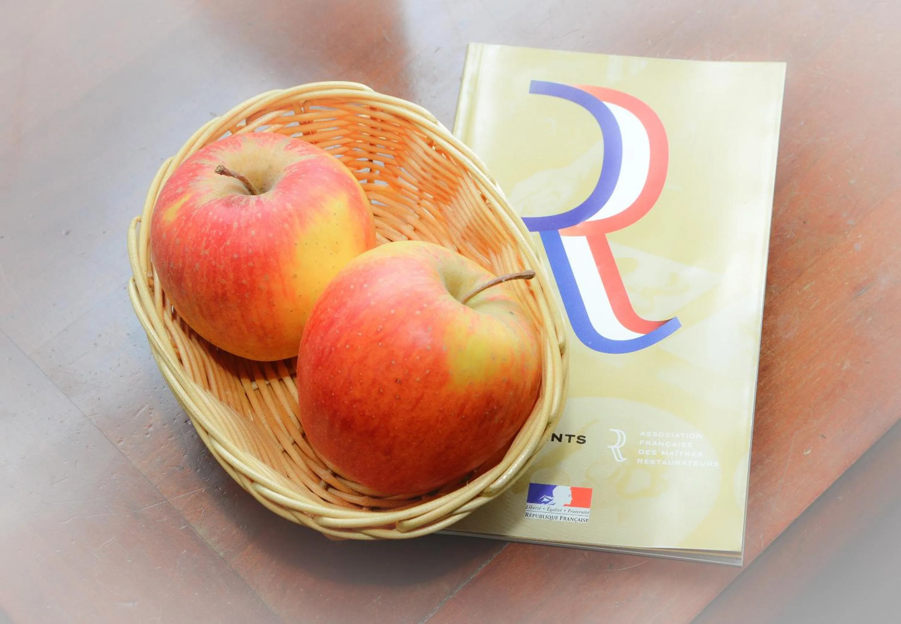 Logis Hôtel et Restaurant du Dauphin