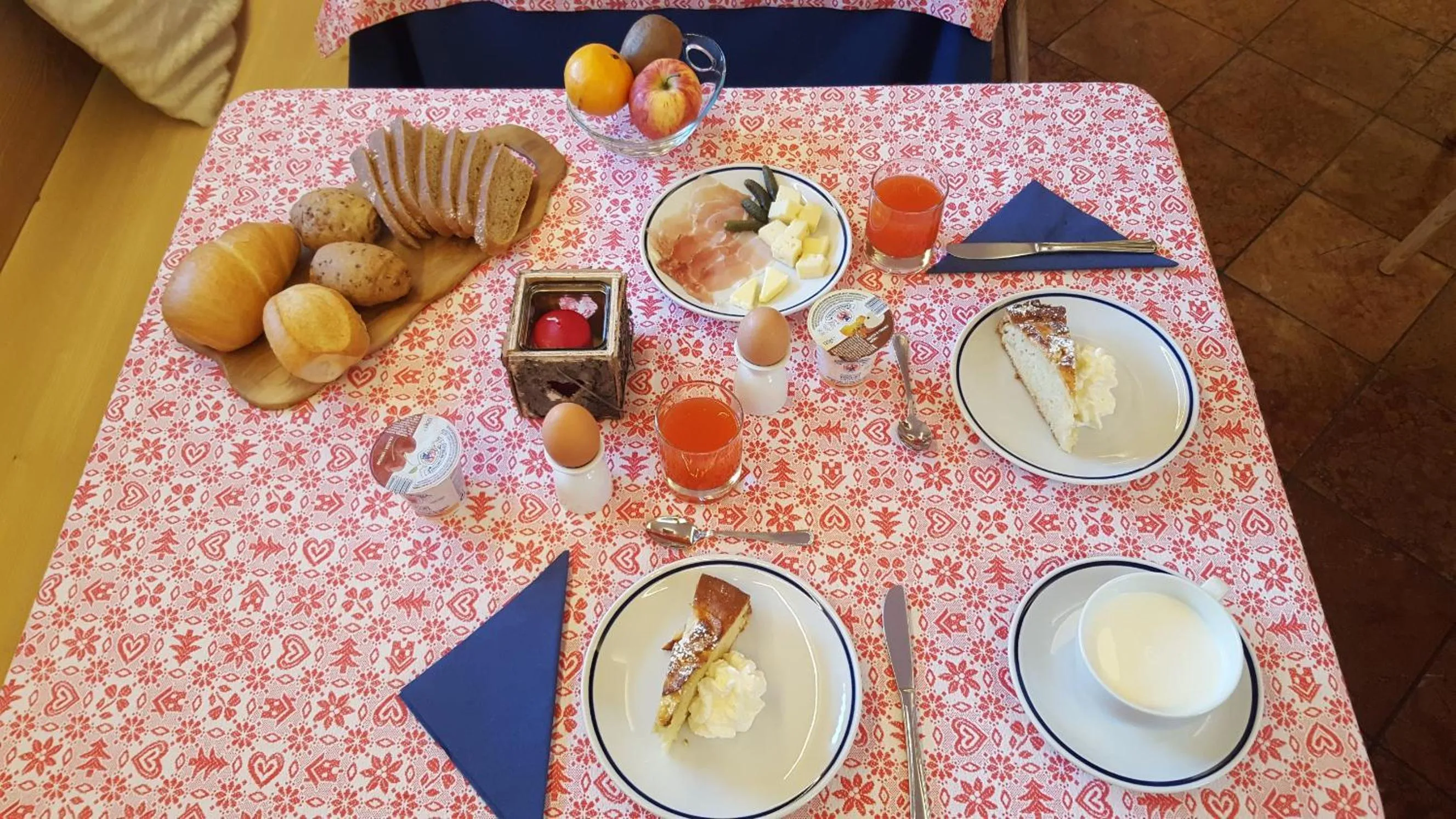 Breakfast in Hotel Villa Gaia