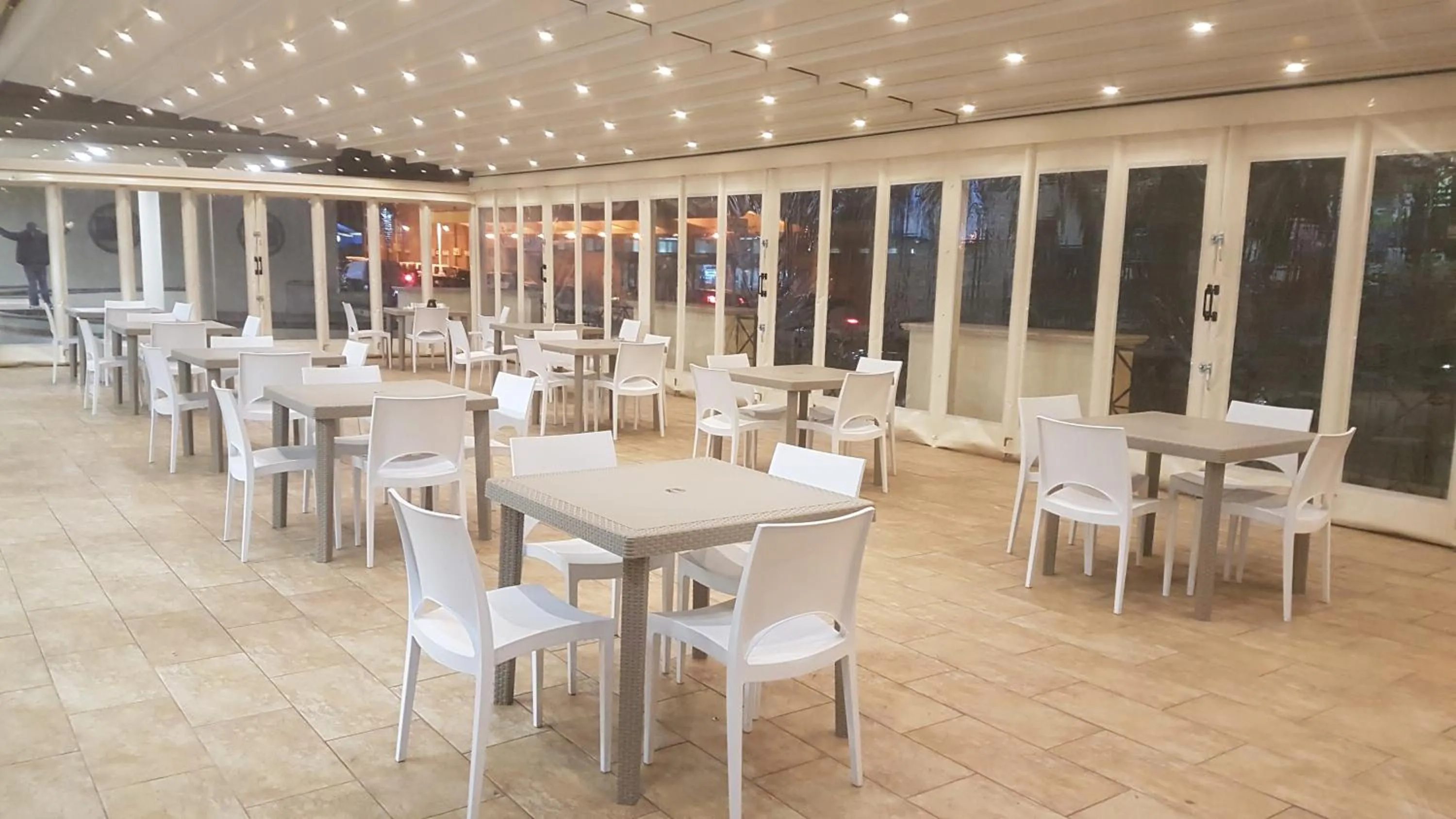 Restaurant/places to eat in Grand Hotel Lamezia