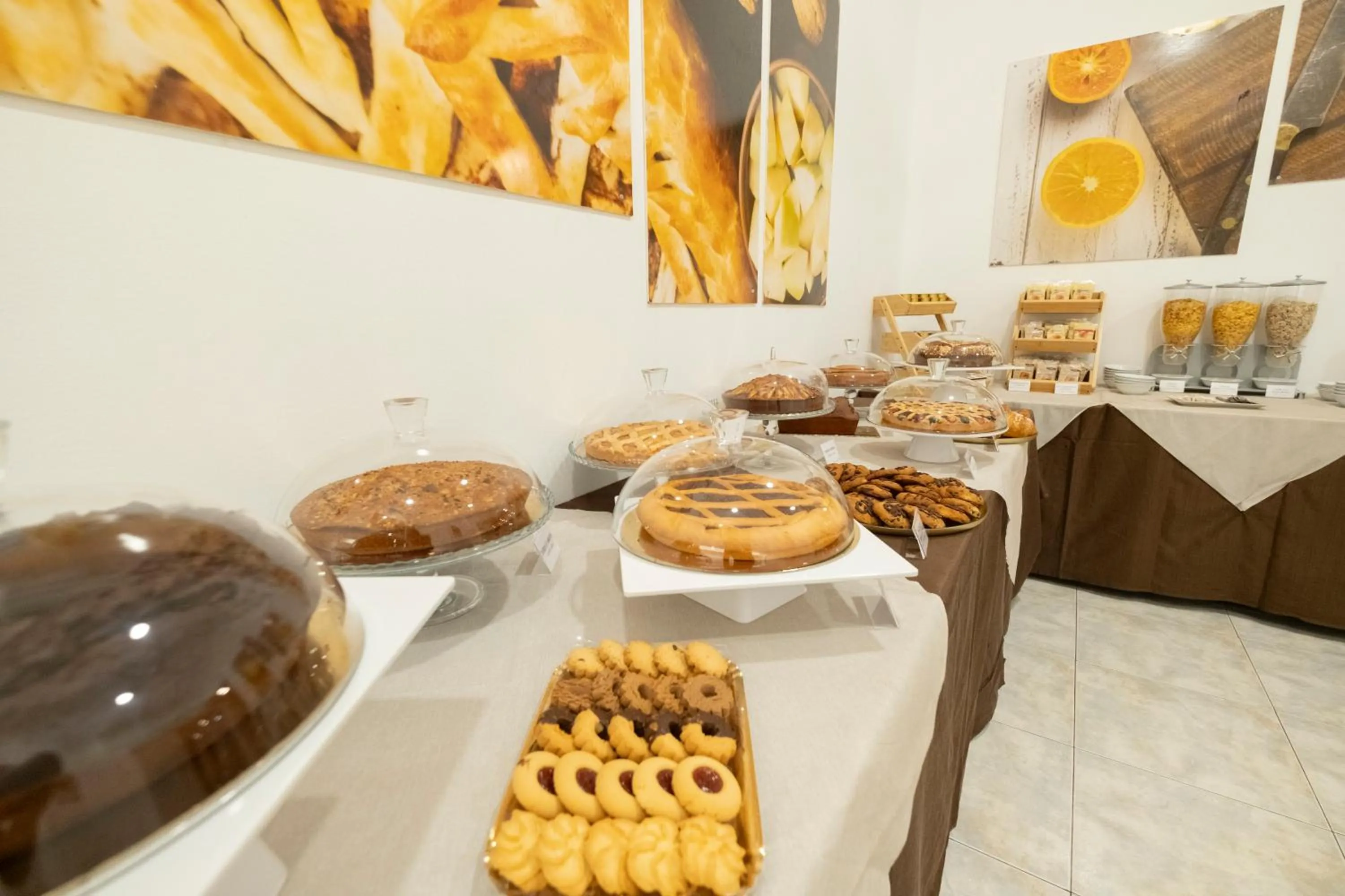 Buffet breakfast in Grand Hotel Lamezia