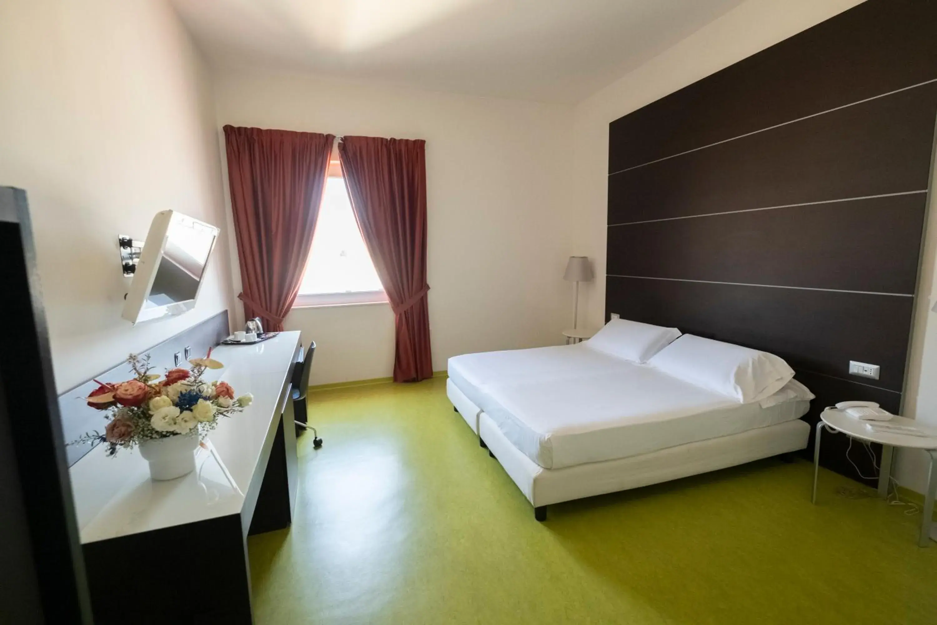 Superior King Room - single occupancy in Grand Hotel Lamezia Superior King Room - single occupancy in Grand Hotel Lamezia