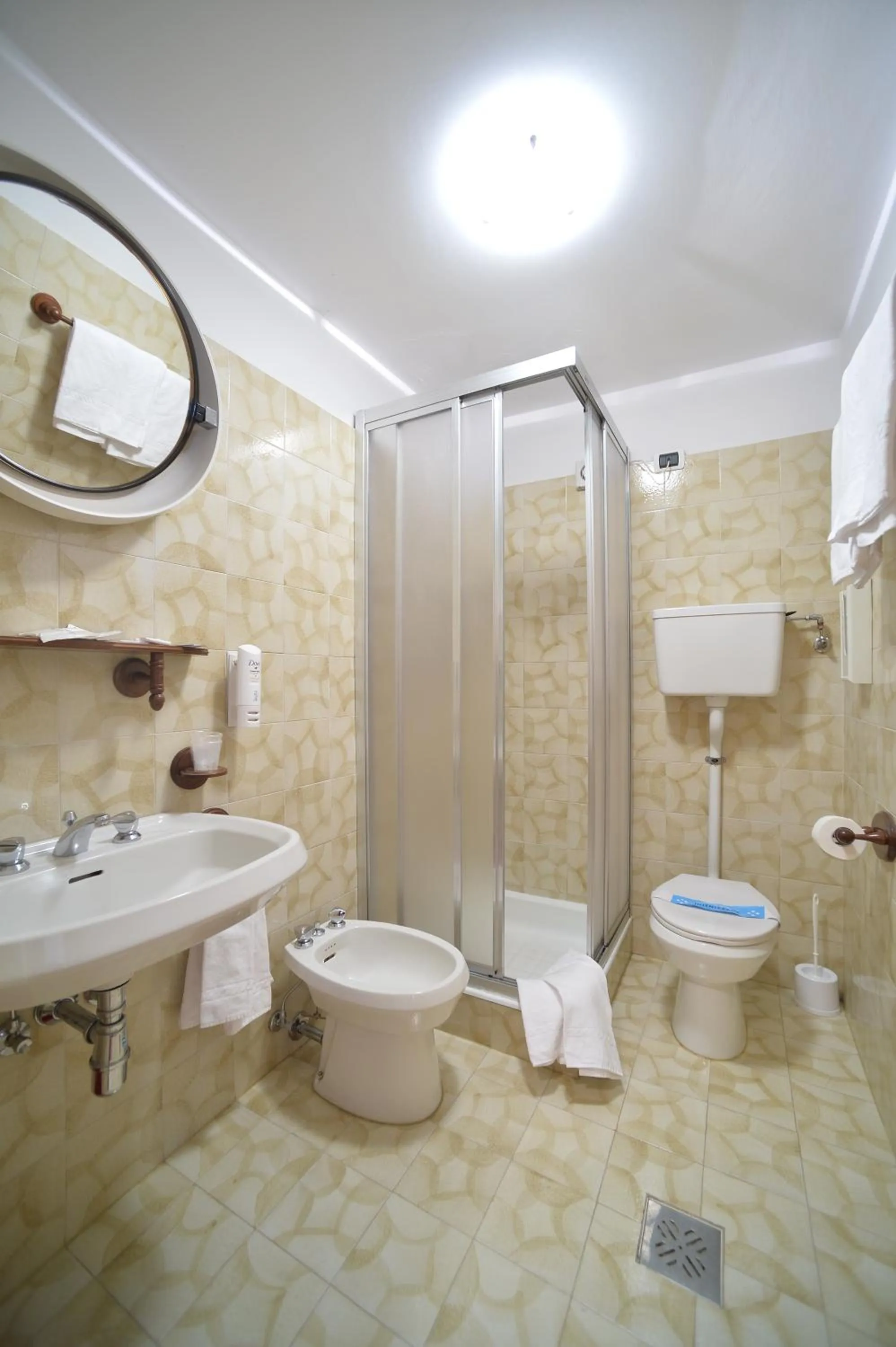 Bathroom in Hotel Dalla Serra