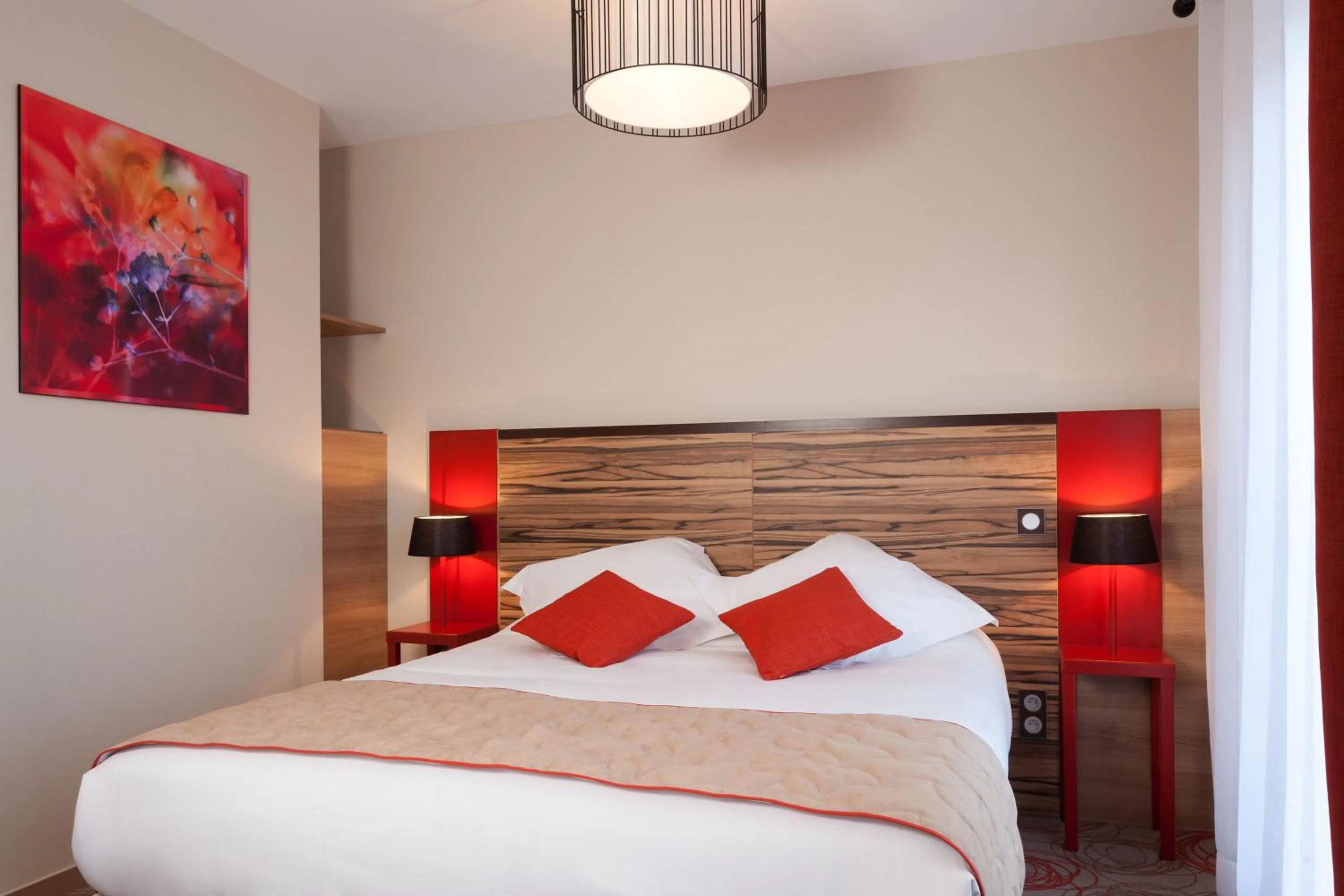 Bed in Aparthotel Adagio Lyon Patio Confluence