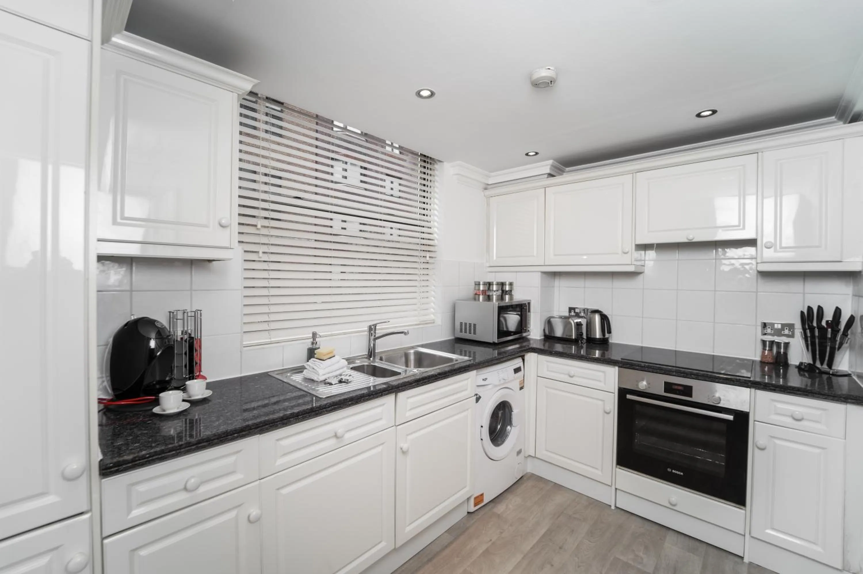 Kitchen or kitchenette in Stay in bond street