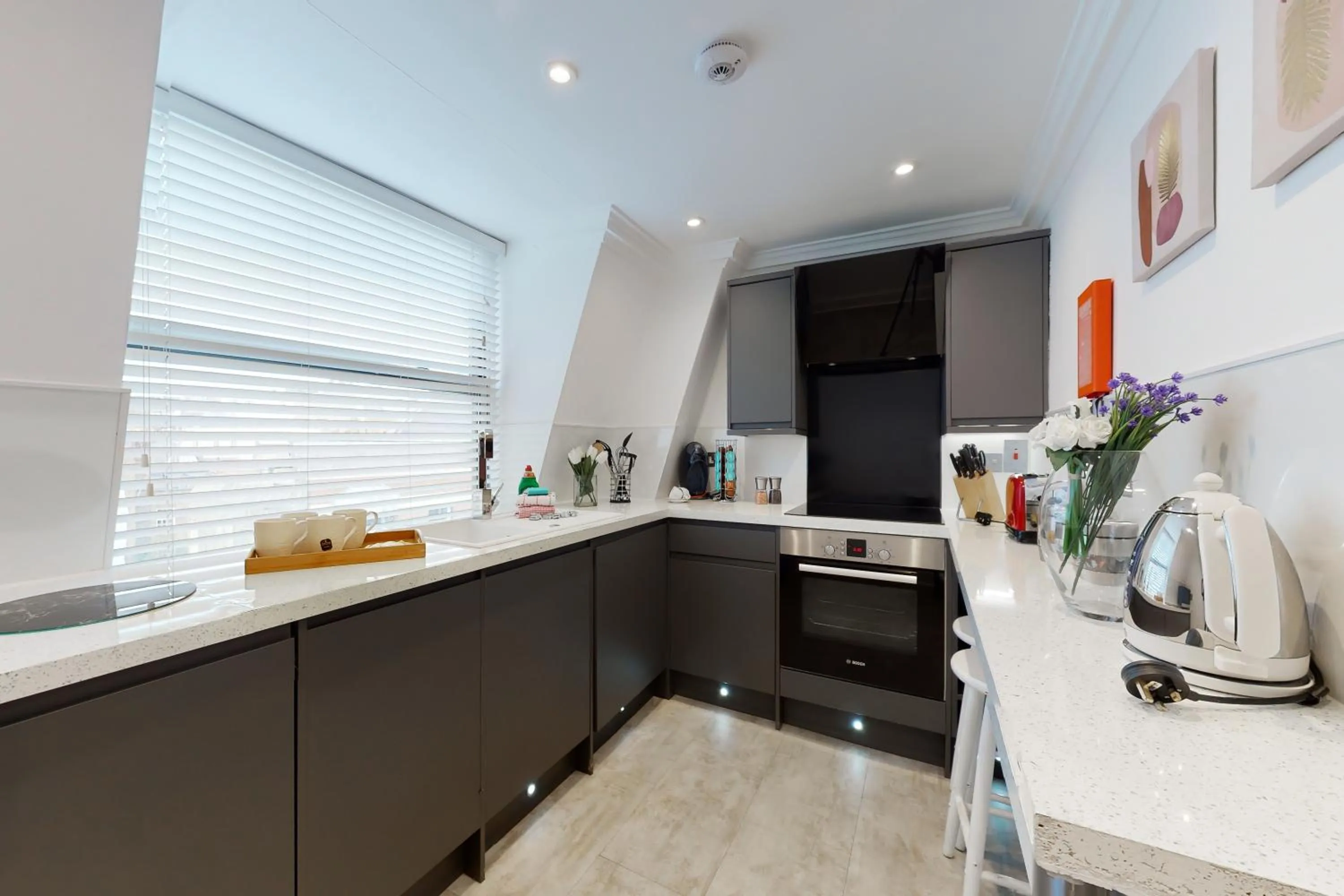 kitchen in Stay in bond street