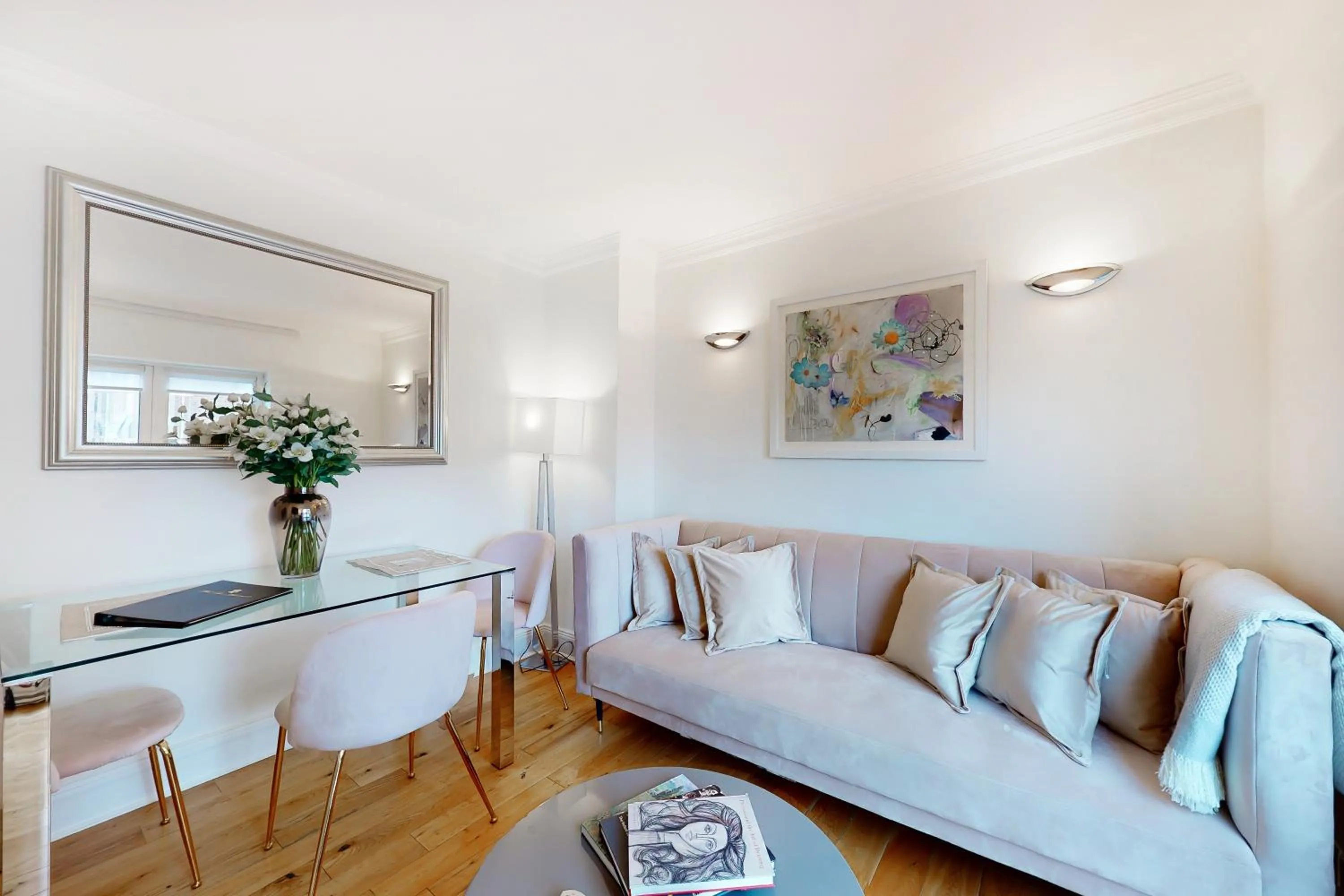 Living room in Stay in bond street