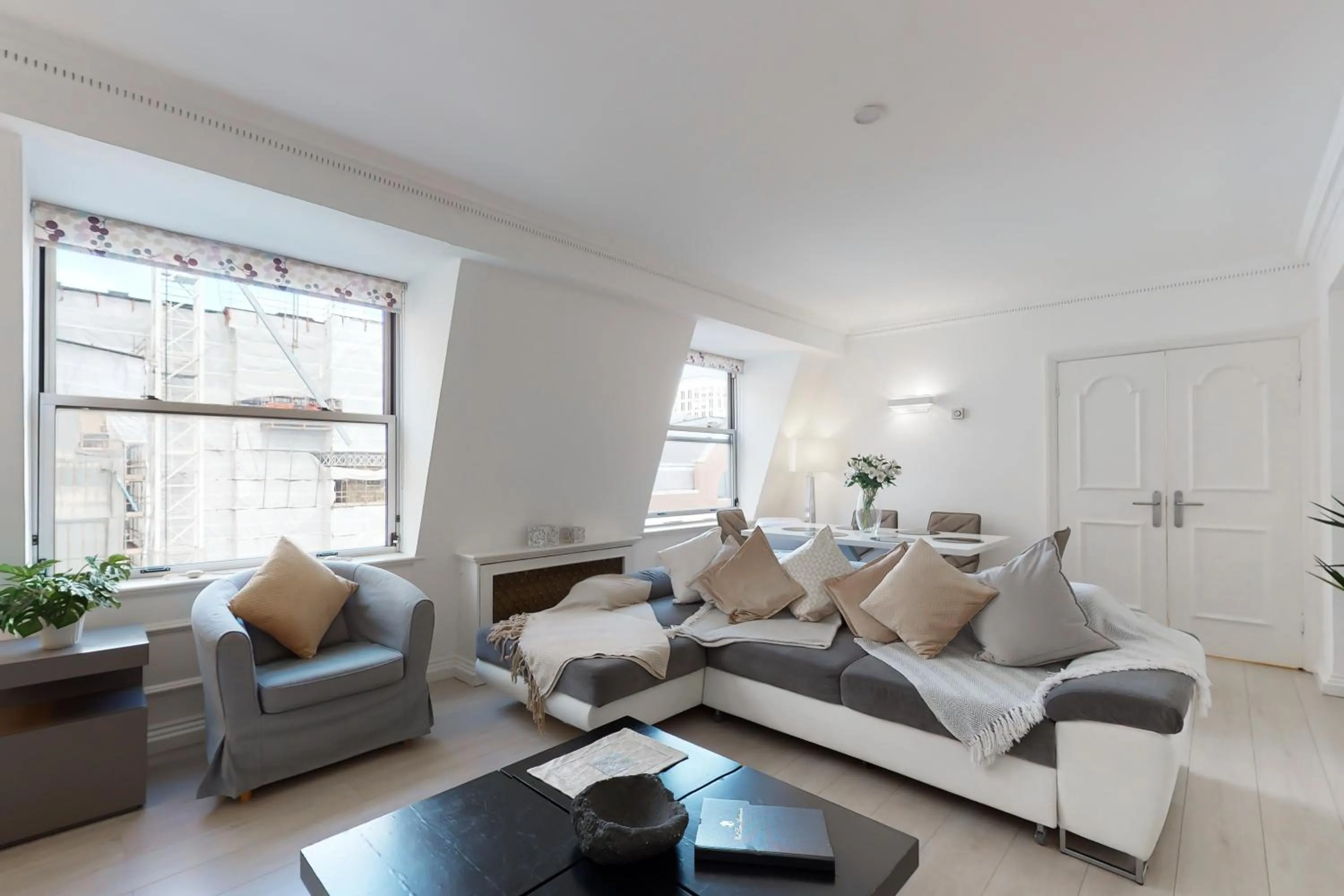 View (from property/room) in Stay in bond street