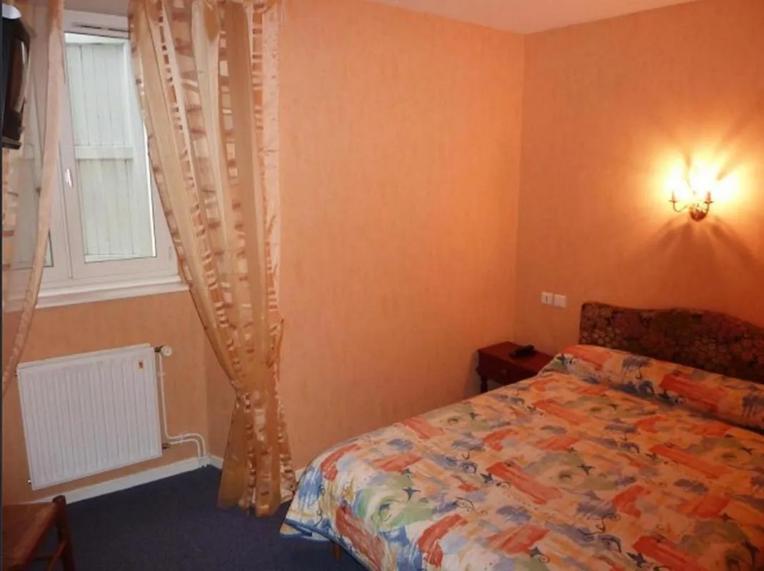 Bed in Hôtel Restaurant du Pont-Vieux