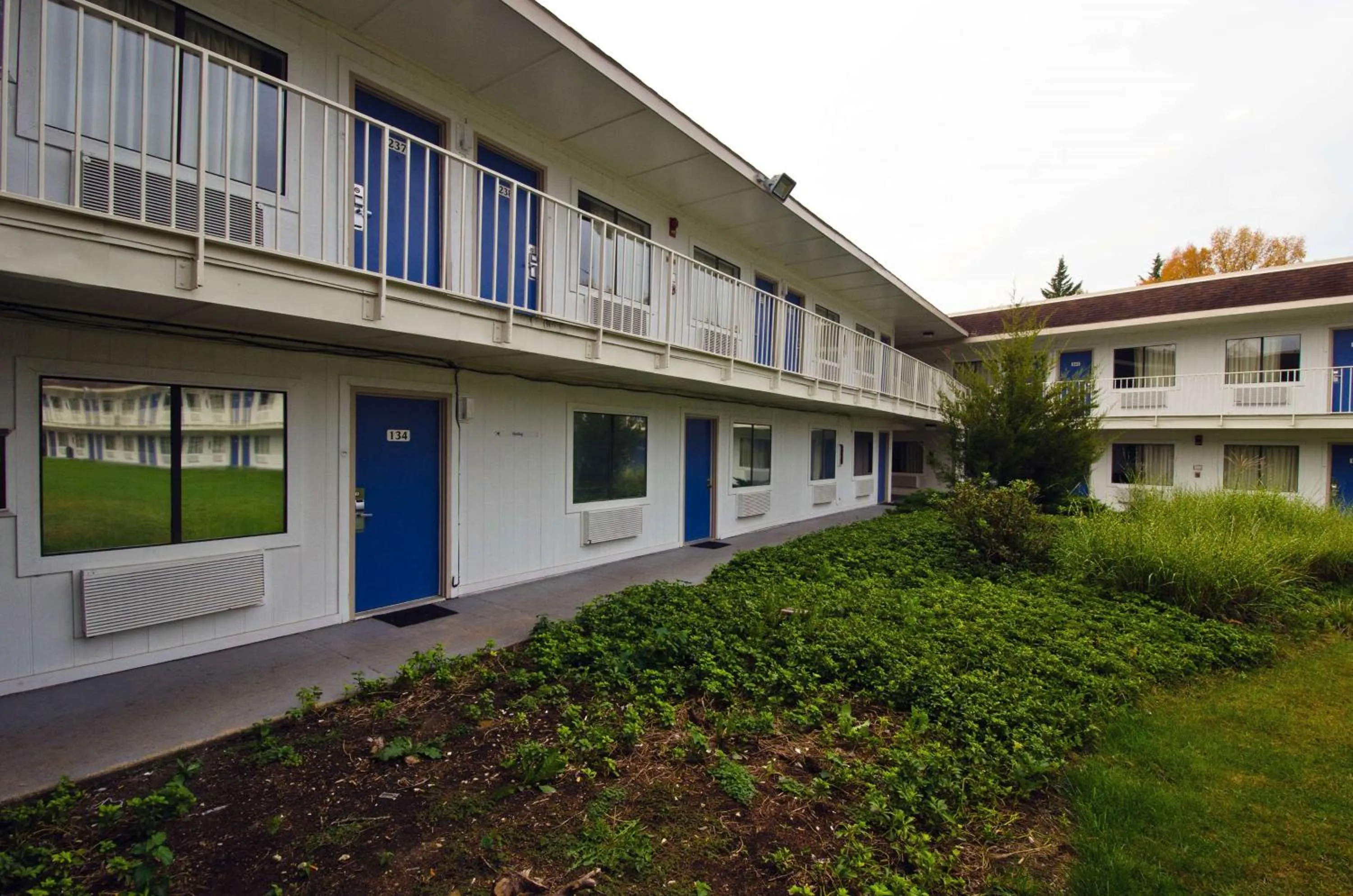 Property building in Motel 6-Camp Springs, DC - South Camp Springs