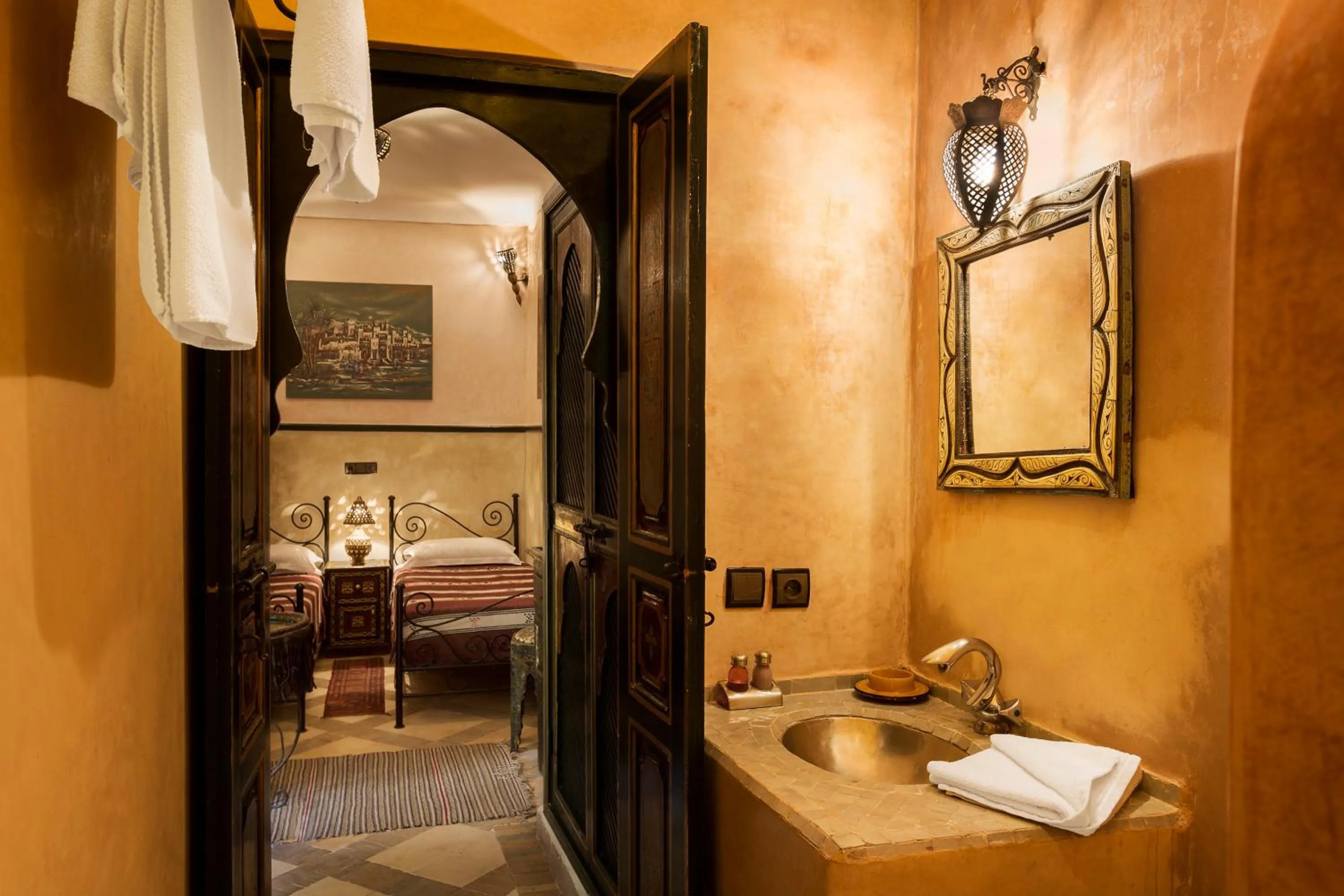 Bathroom, Bed in Riad Julia