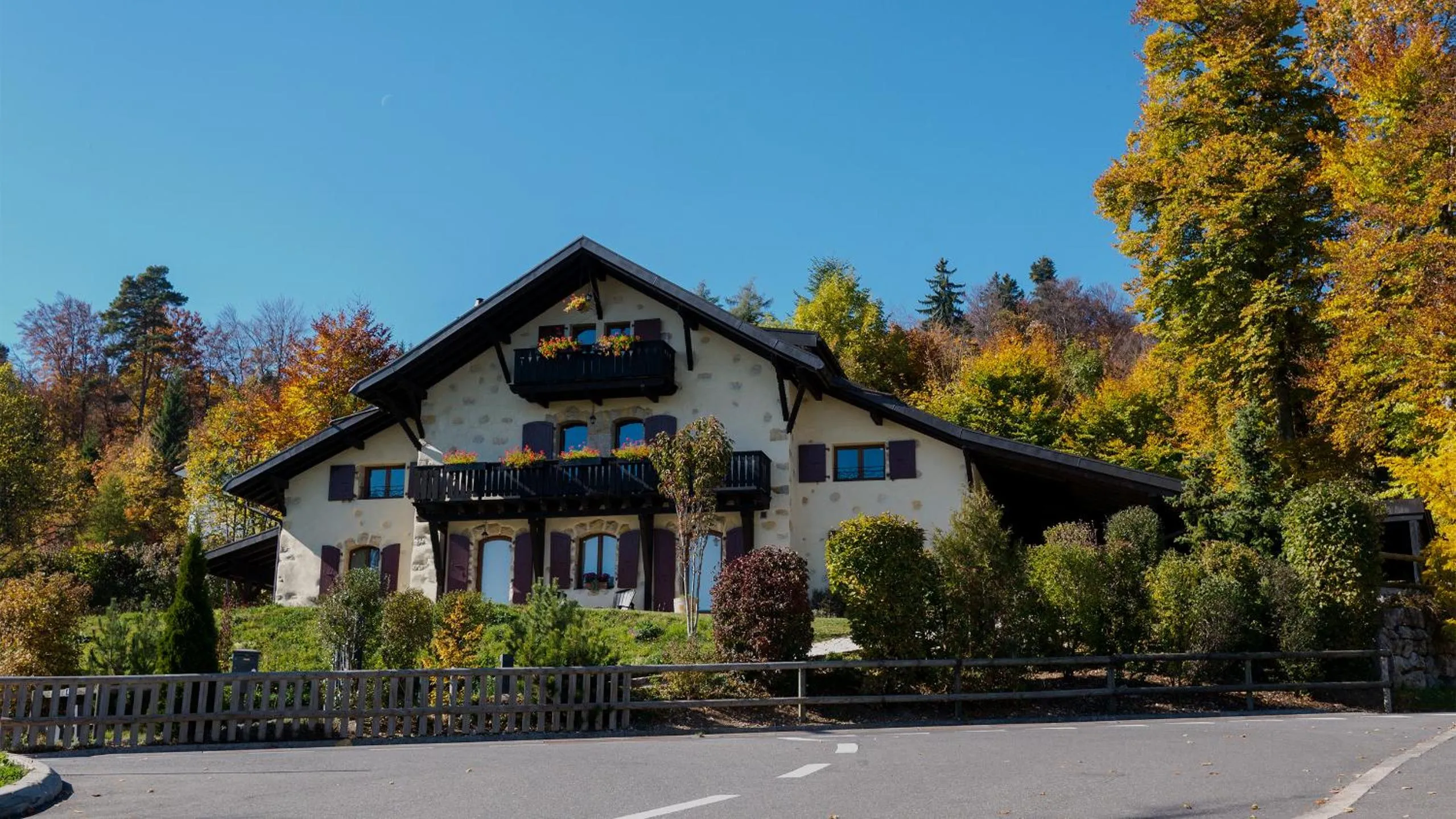 Facade/entrance in BnB La Clemonie