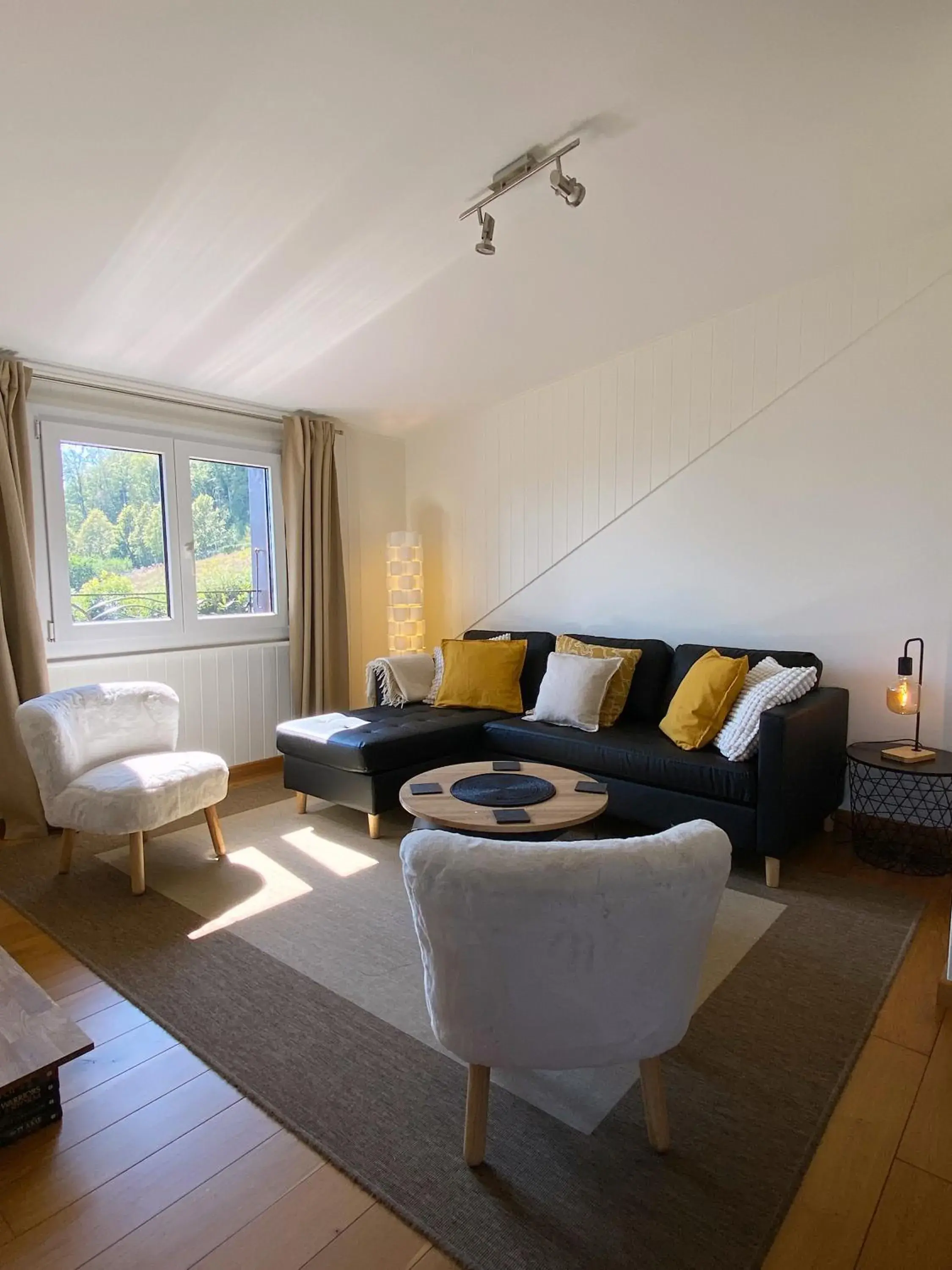 Apartment with Mountain View in BnB La Clemonie Apartment with Mountain View in BnB La Clemonie