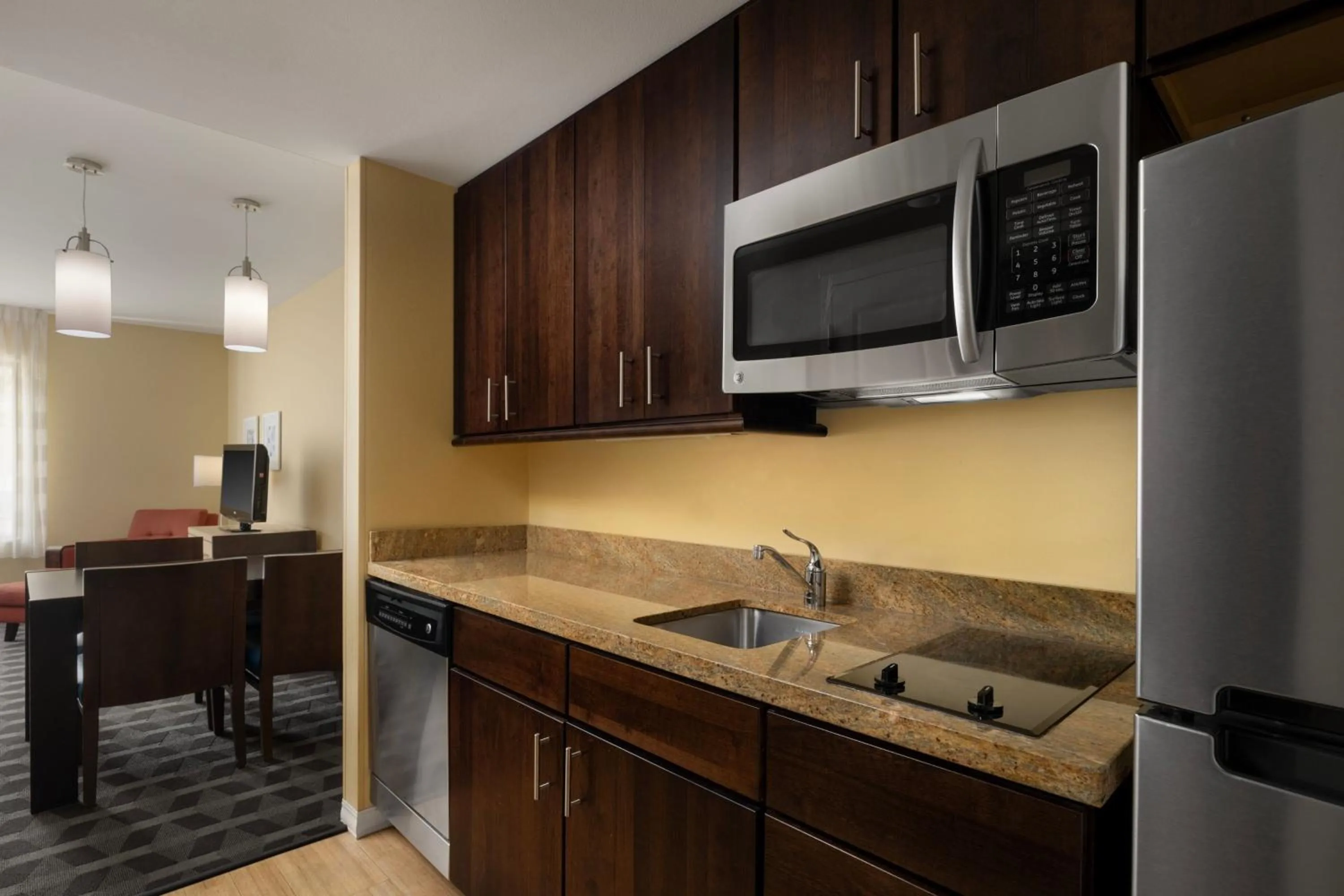 Kitchen or kitchenette in TownePlace Suites Ann Arbor