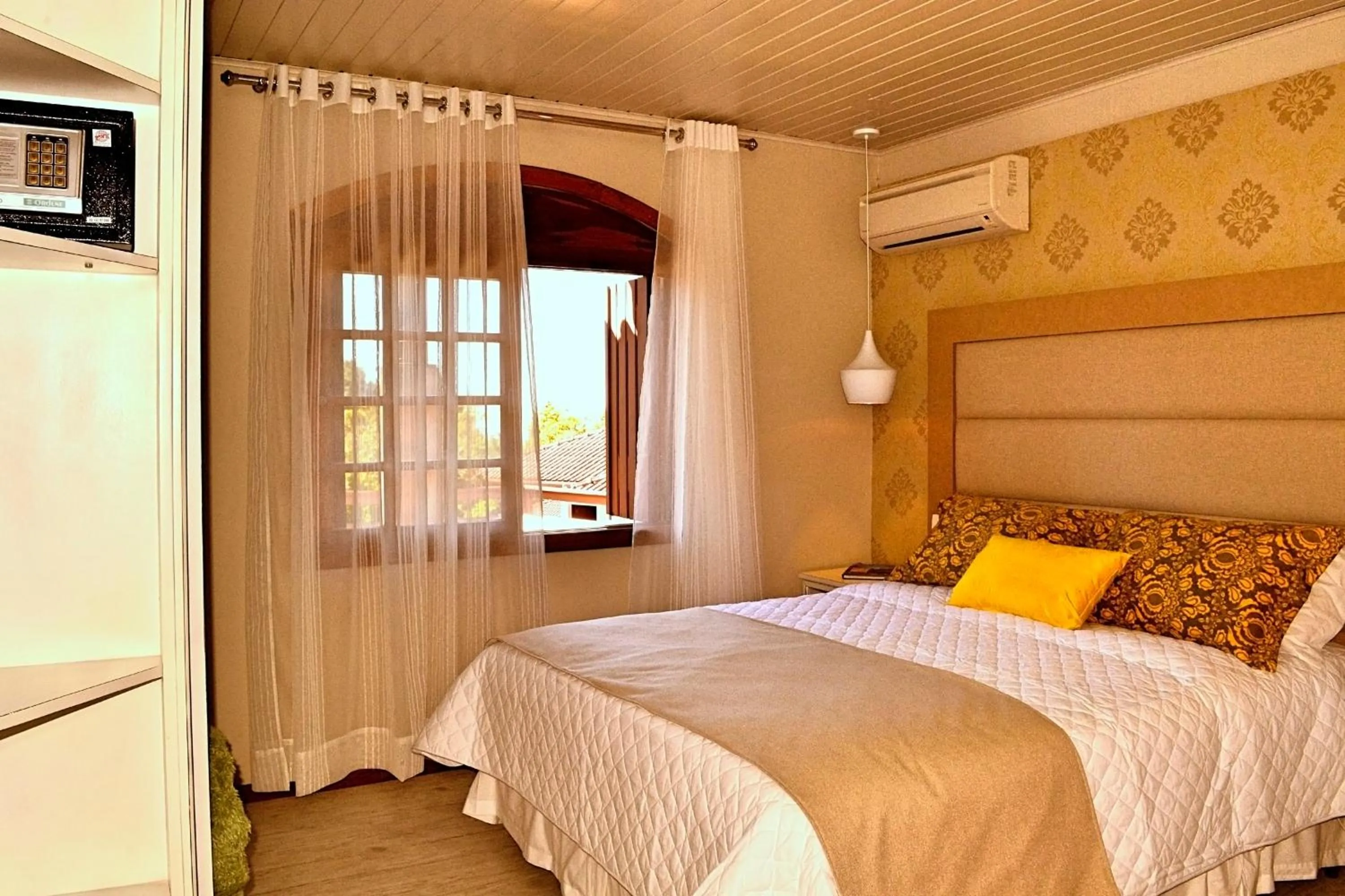 Bangalô Ipê in Hotel Bangalôs da Serra