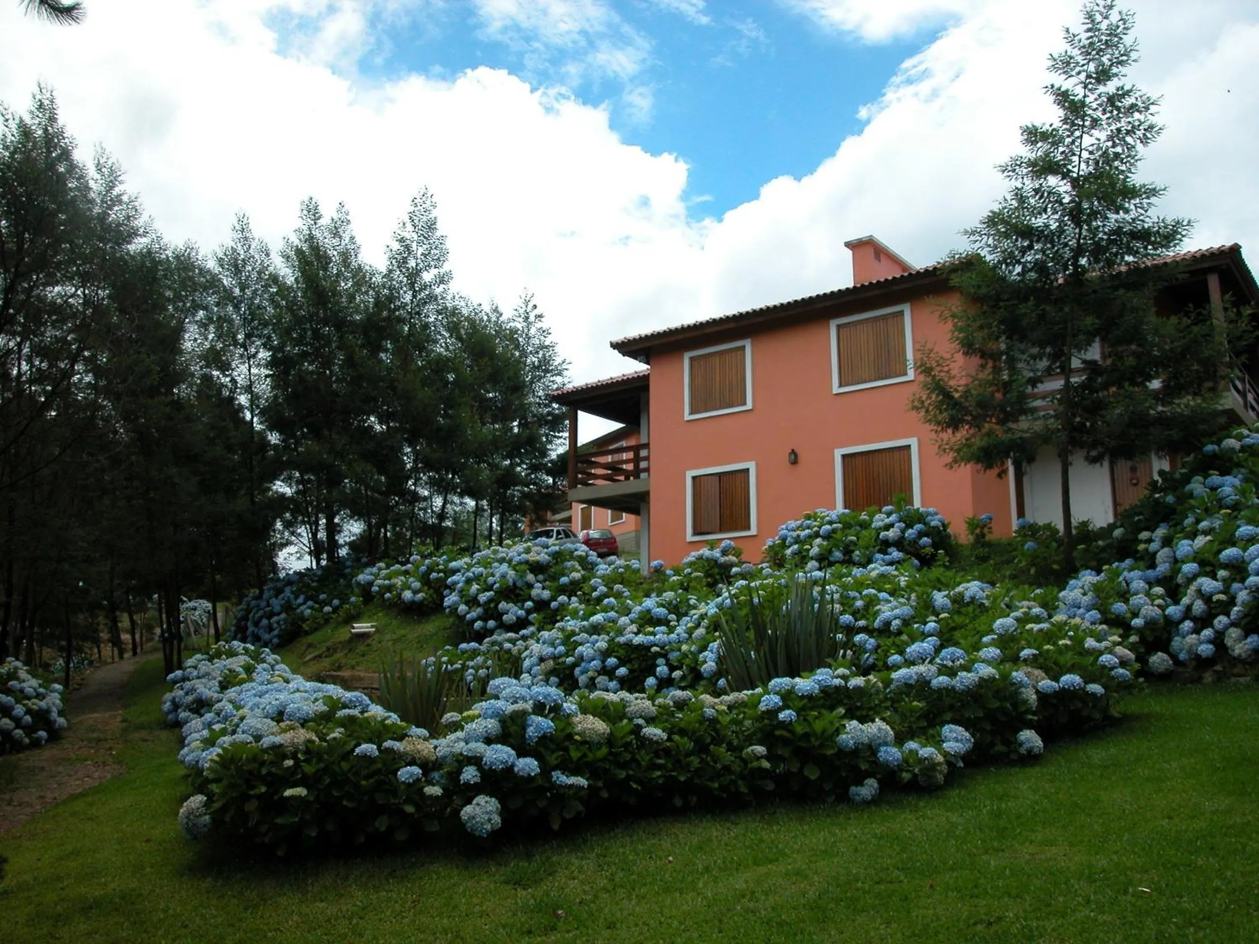 Facade/entrance in Hotel Bangalôs da Serra
