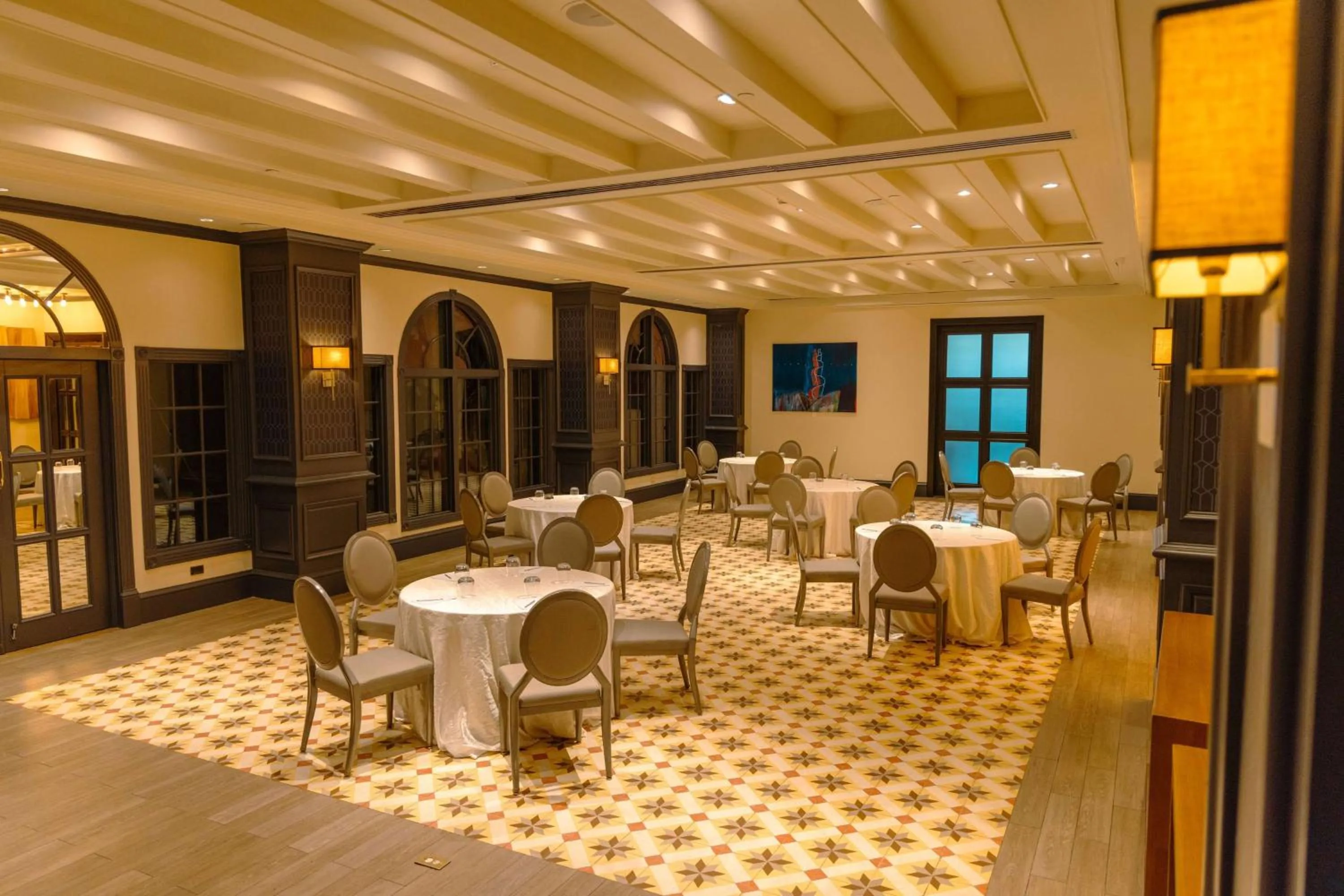 Meeting/conference room in Bristol Panama, a Registry Collection Hotel