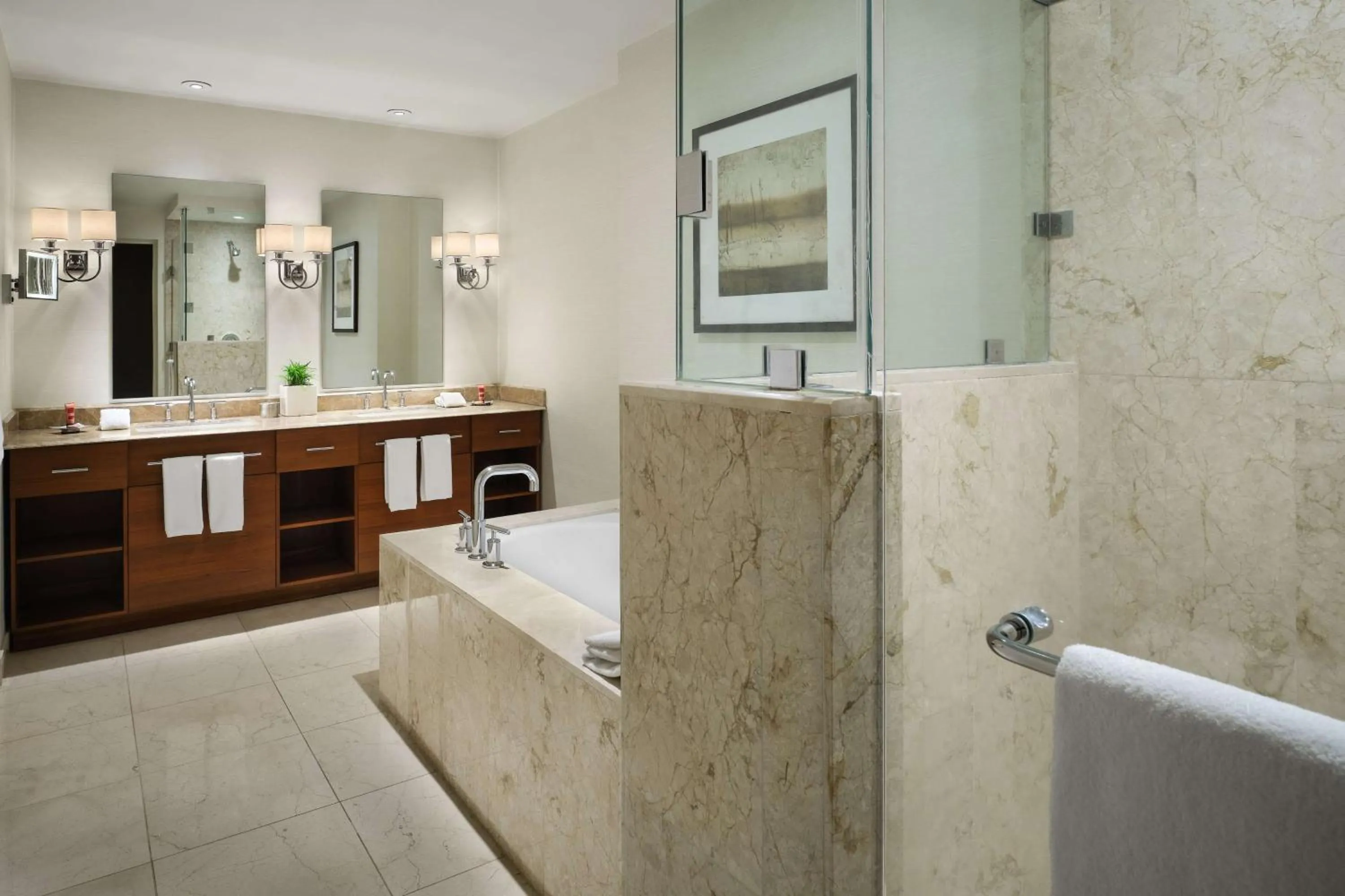 Photo of the whole room in Bristol Panama, a Registry Collection Hotel